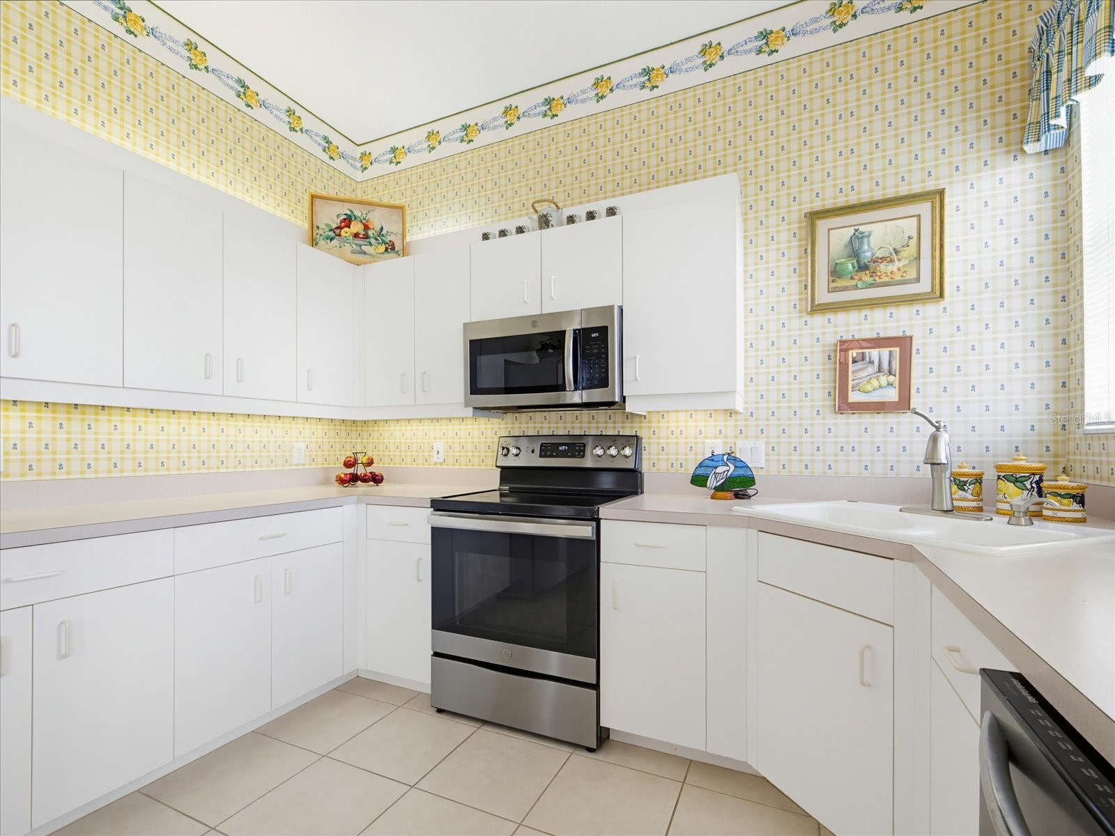 831 Chalmers Drive #831 Venice FL 34293 A4693785 image18