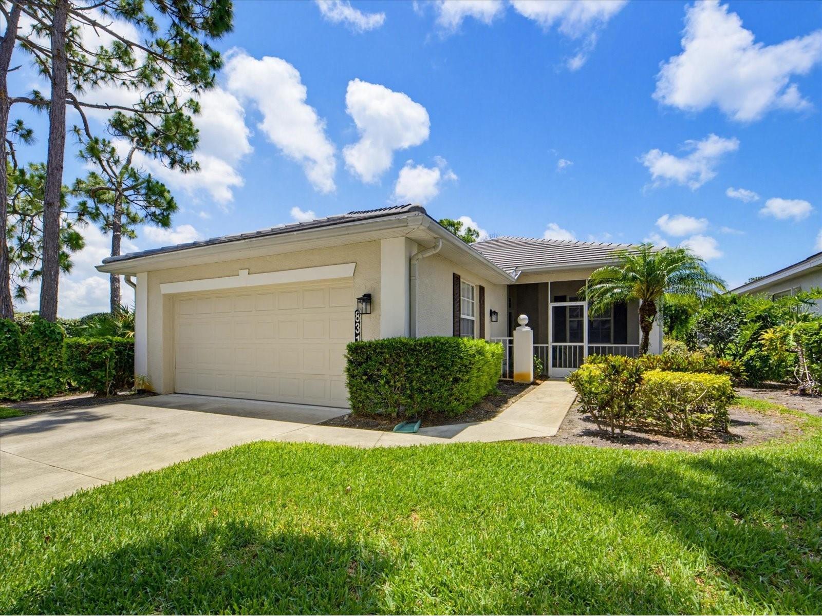 831 Chalmers Drive #831 Venice FL 34293 A4693785 image3