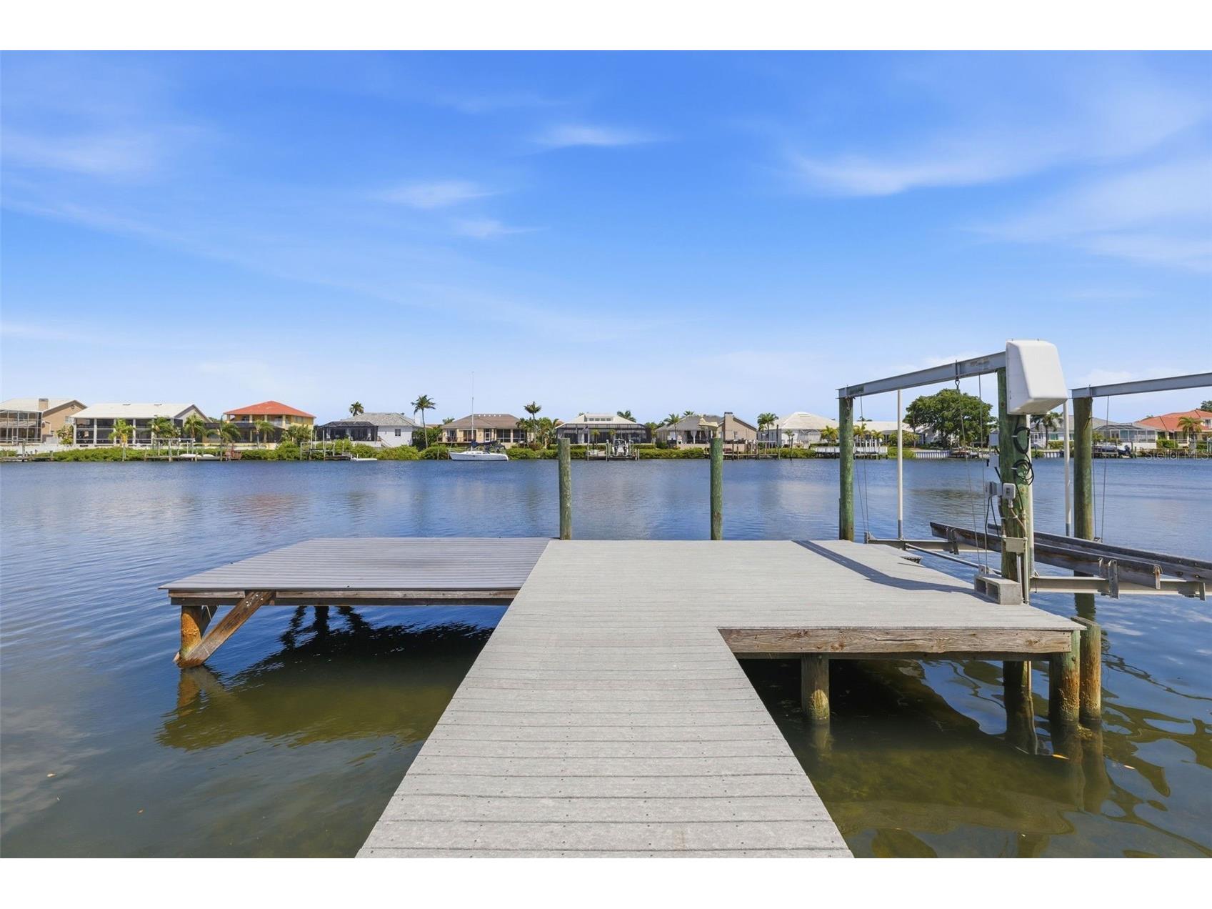 831 Chipaway Drive Apollo Beach FL 33572 - GRAND CANALFFFFFFFFFFFFFFFFFFF TB8513478 image1
