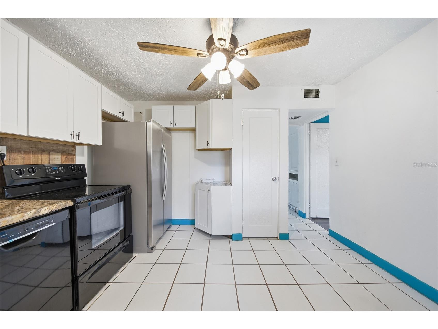 831 Grand Central Street Clearwater FL 33756 TB8505654 image24