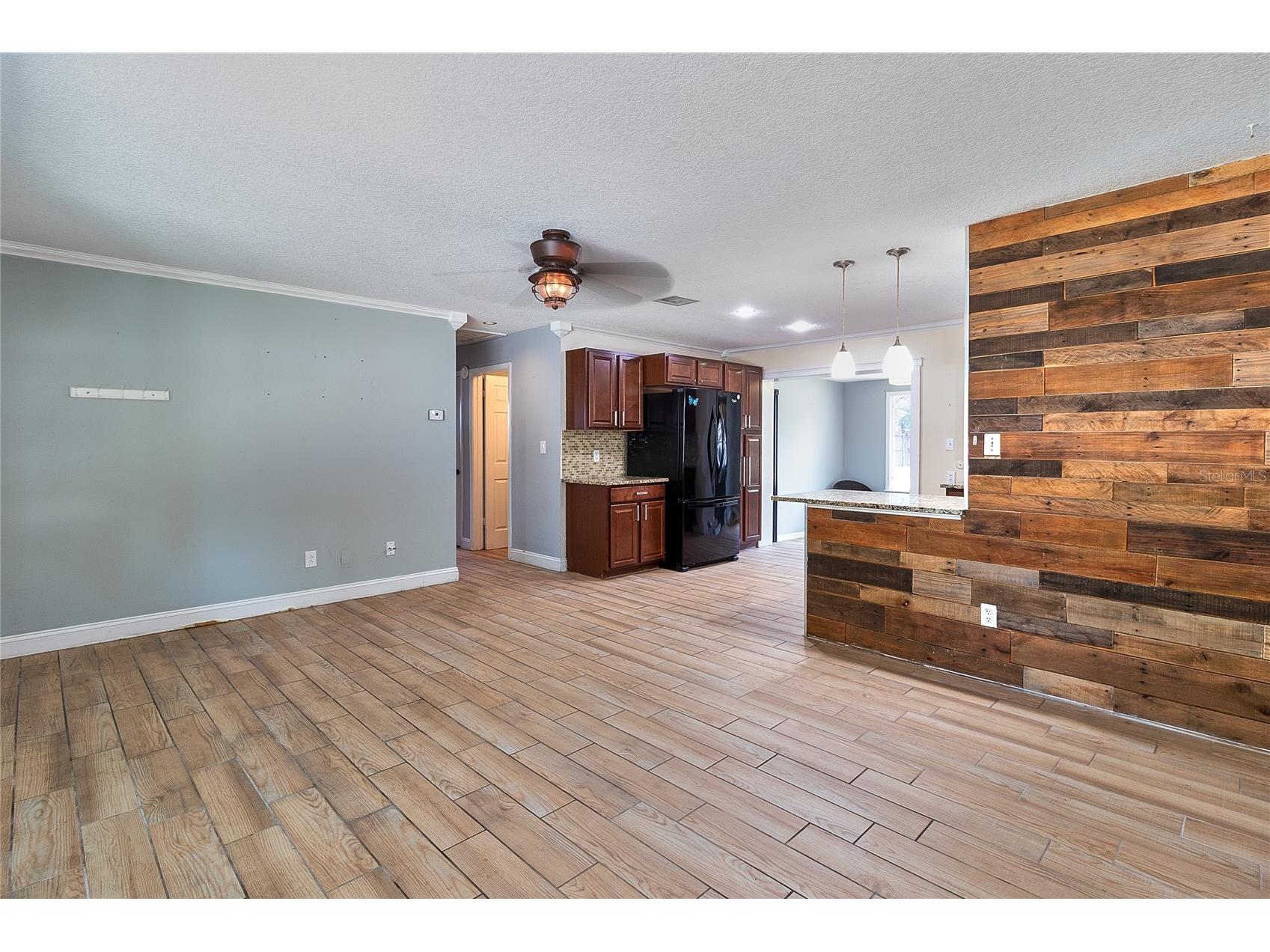 831 Lakeside Drive Largo FL 33778 TB8509079 image10