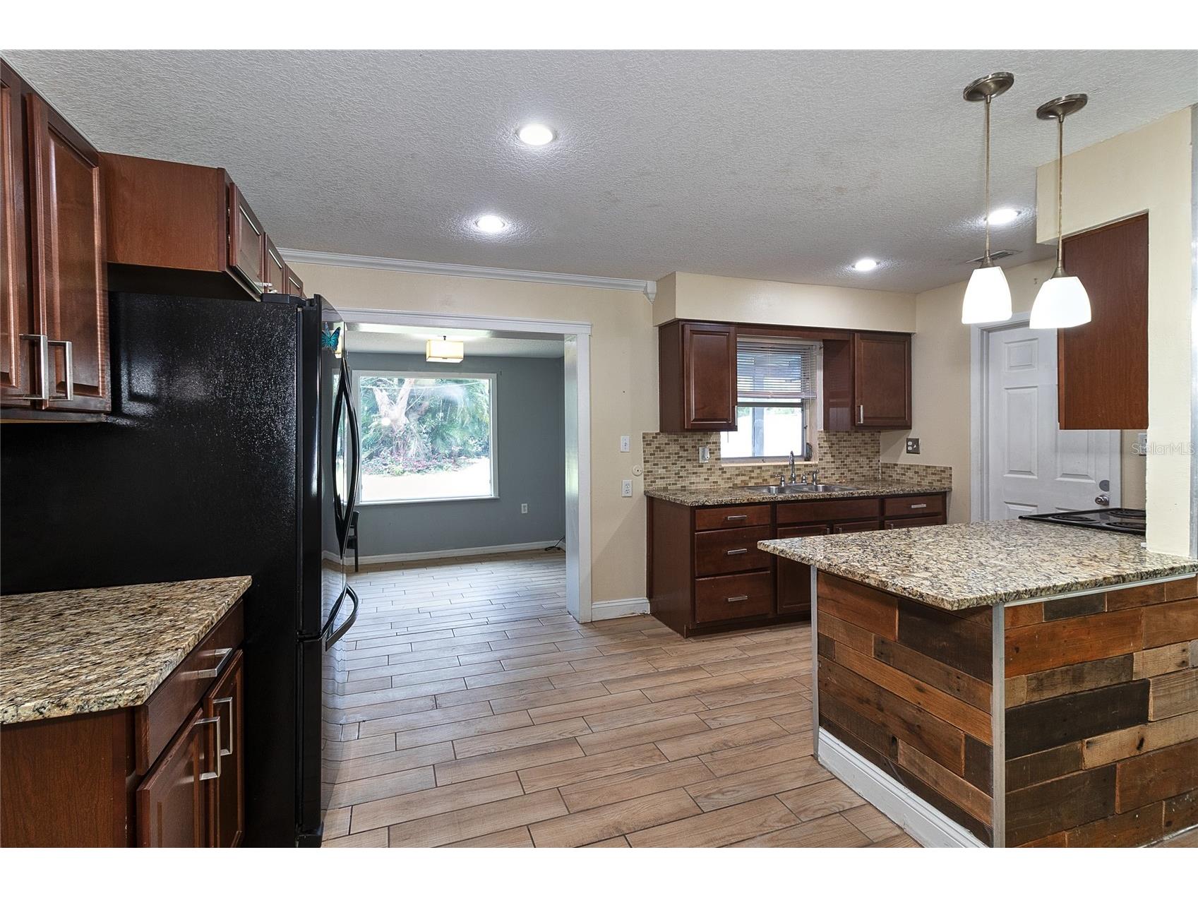 831 Lakeside Drive Largo FL 33778 TB8509079 image13