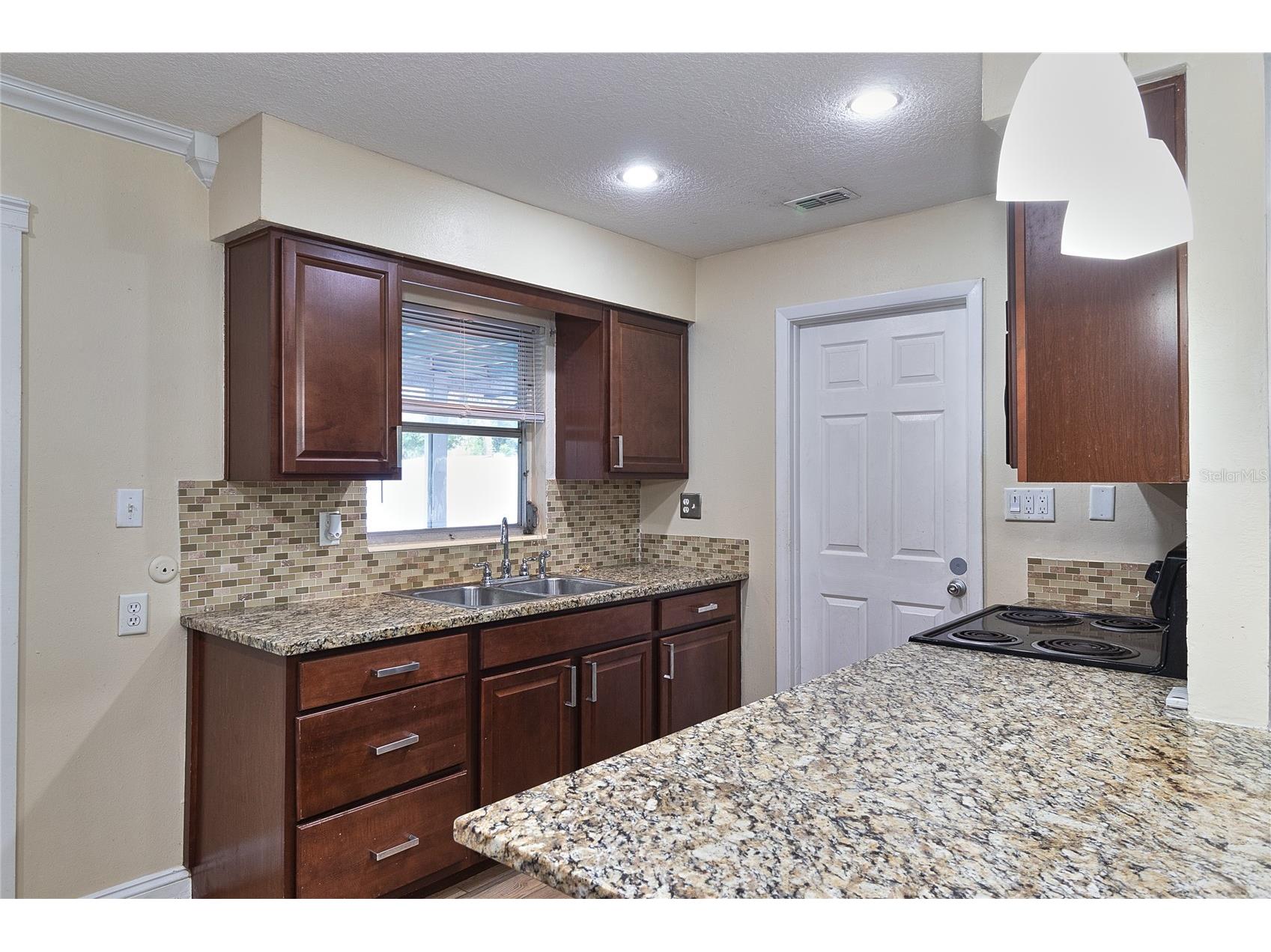 831 Lakeside Drive Largo FL 33778 TB8509079 image15