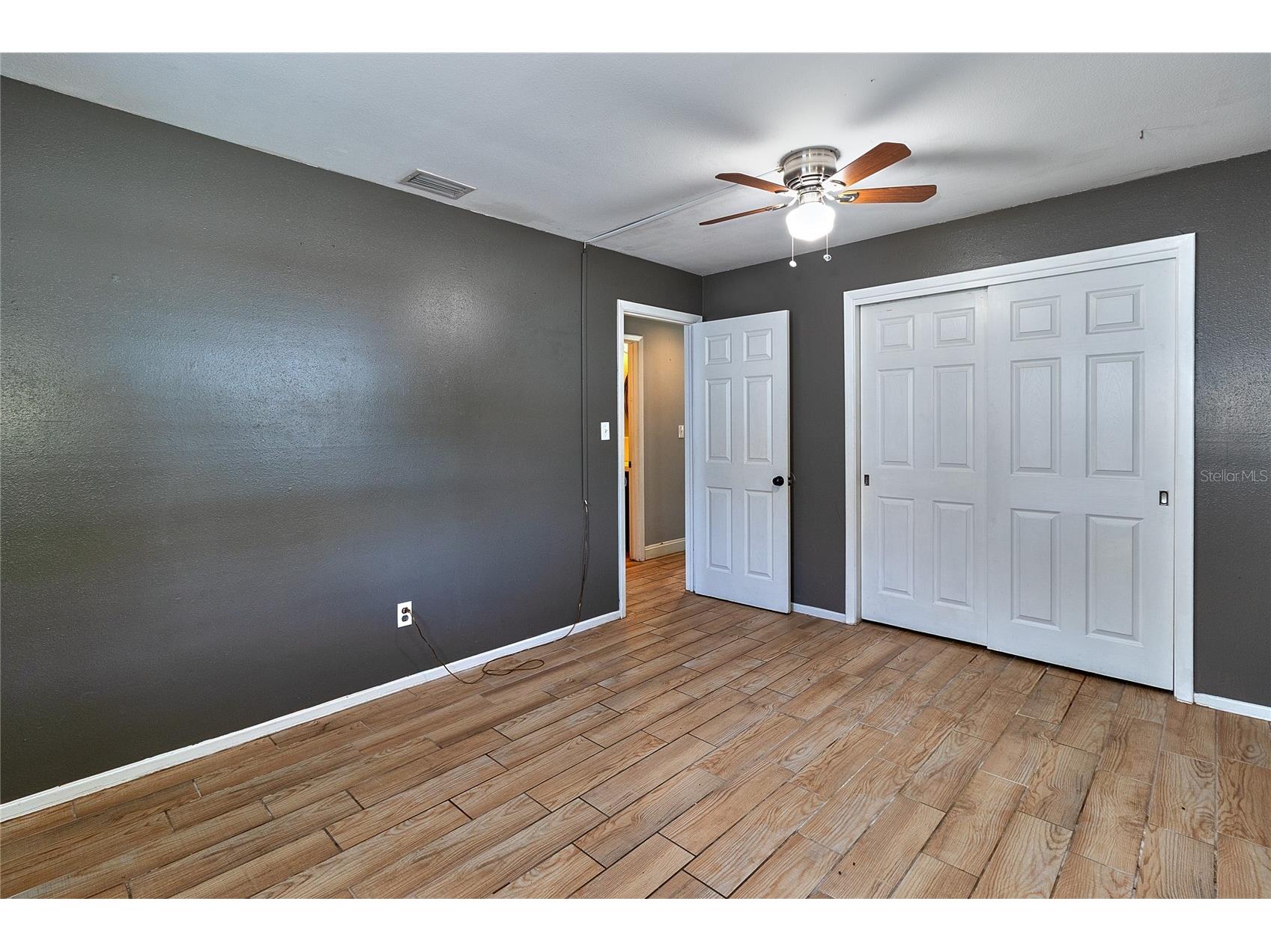831 Lakeside Drive Largo FL 33778 TB8509079 image23
