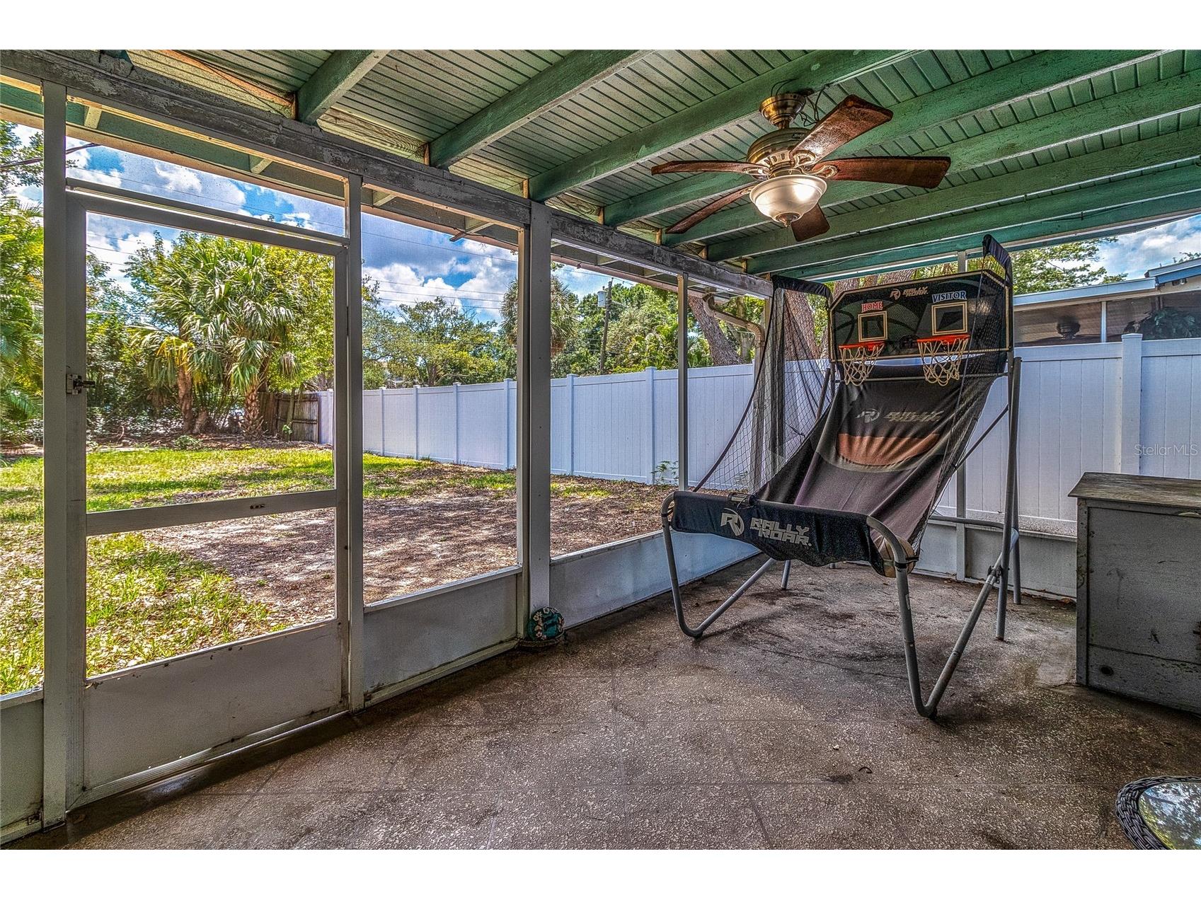 831 Lakeside Drive Largo FL 33778 TB8509079 image38