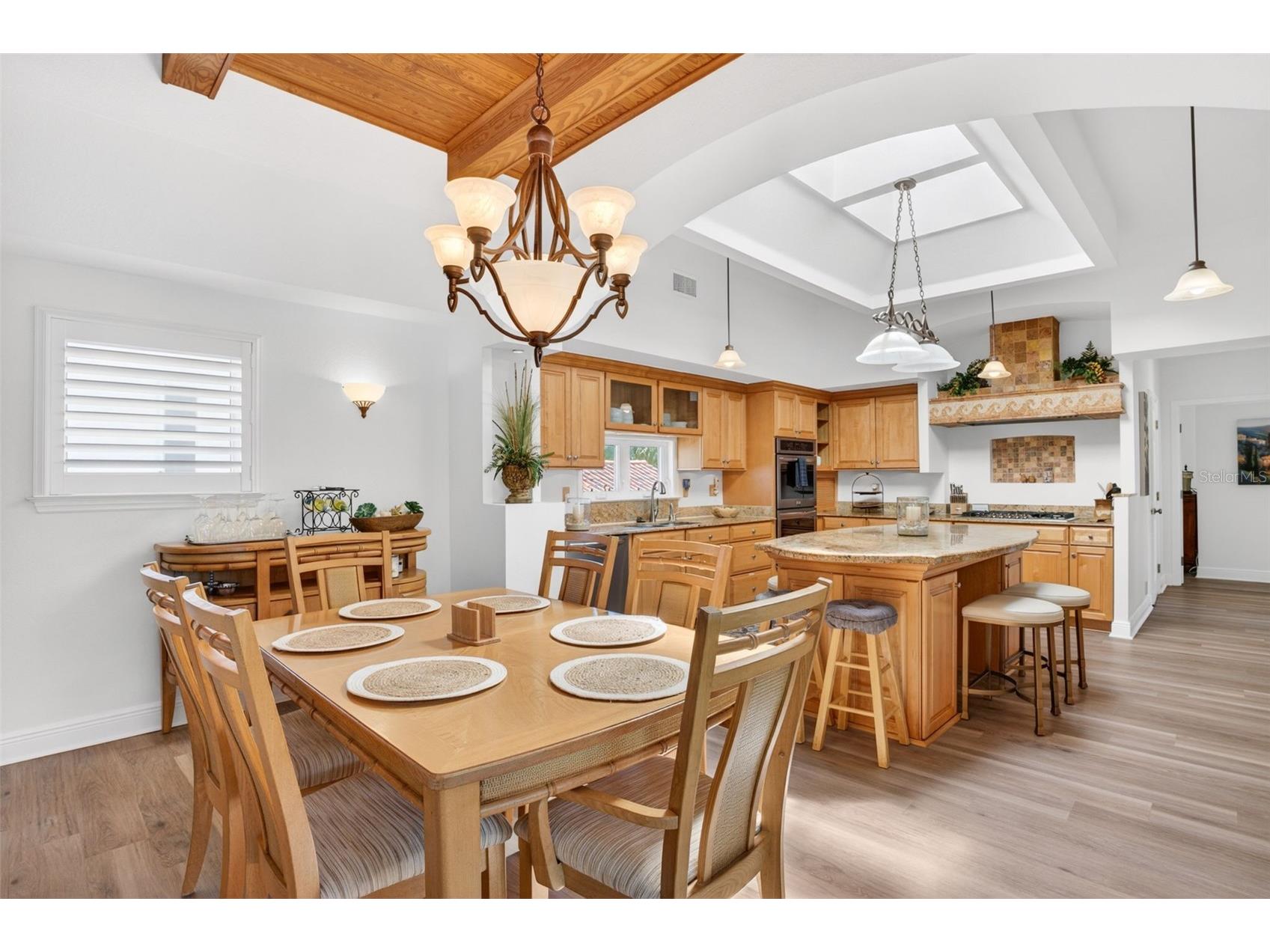 831 Mandalay Avenue Clearwater Beach FL 33767 TB8509543 image12