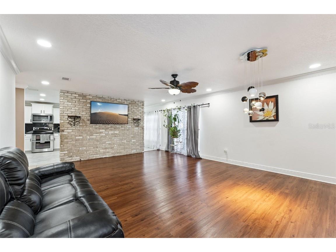 831 Nana Avenue Orlando FL 32809 O6362329 image3