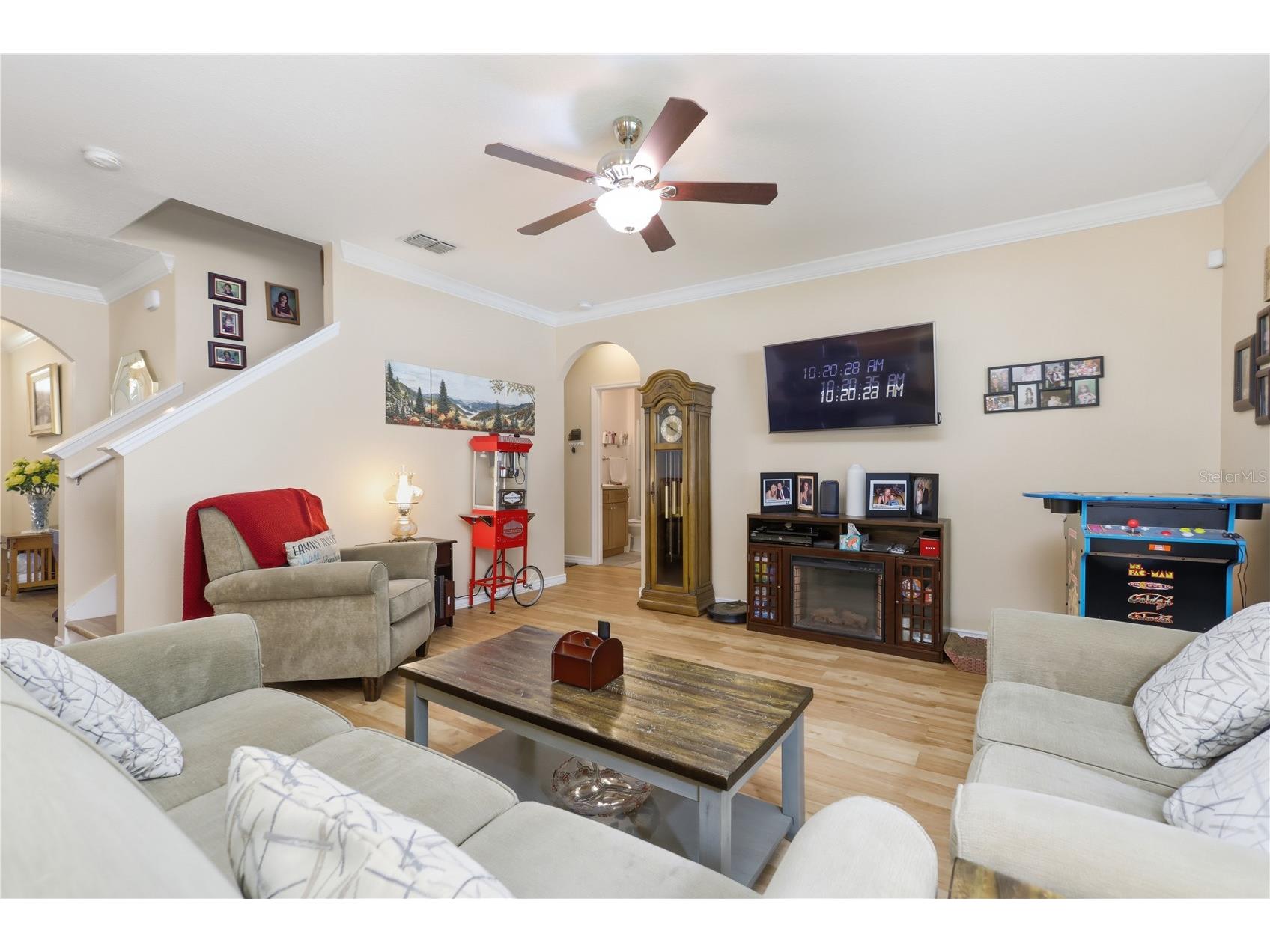 831 Oak Hollow Loop Deland FL 32724 V4948653 image10