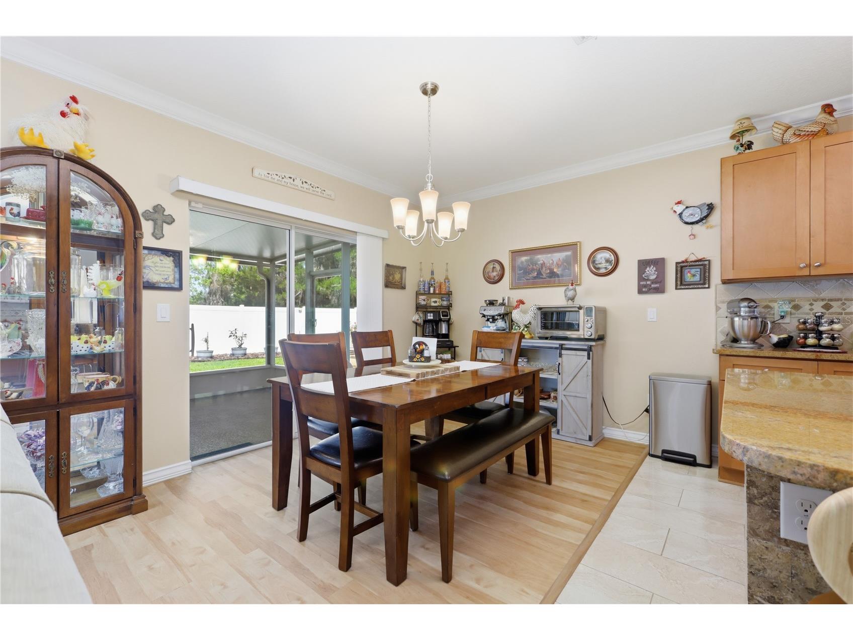 831 Oak Hollow Loop Deland FL 32724 V4948653 image16