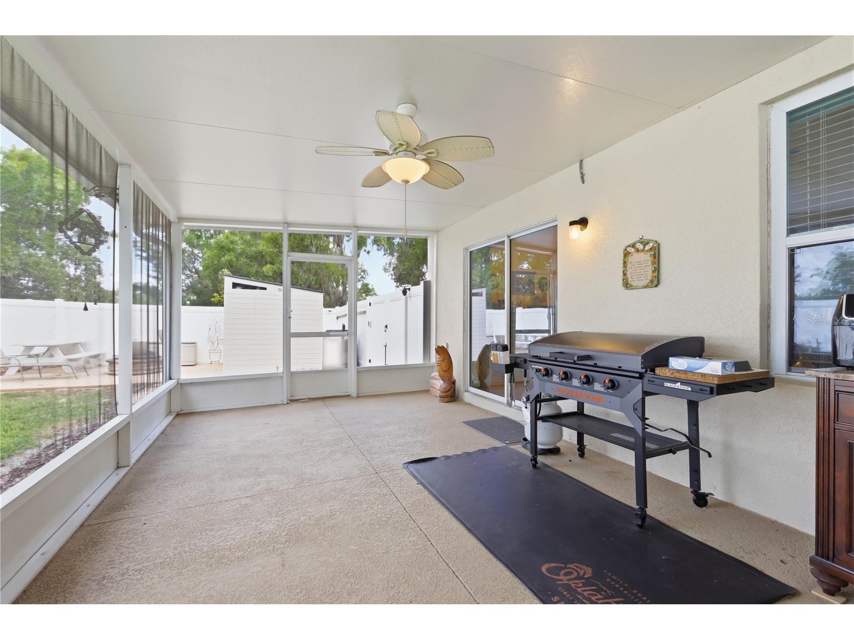 831 Oak Hollow Loop Deland FL 32724 V4948653 image40