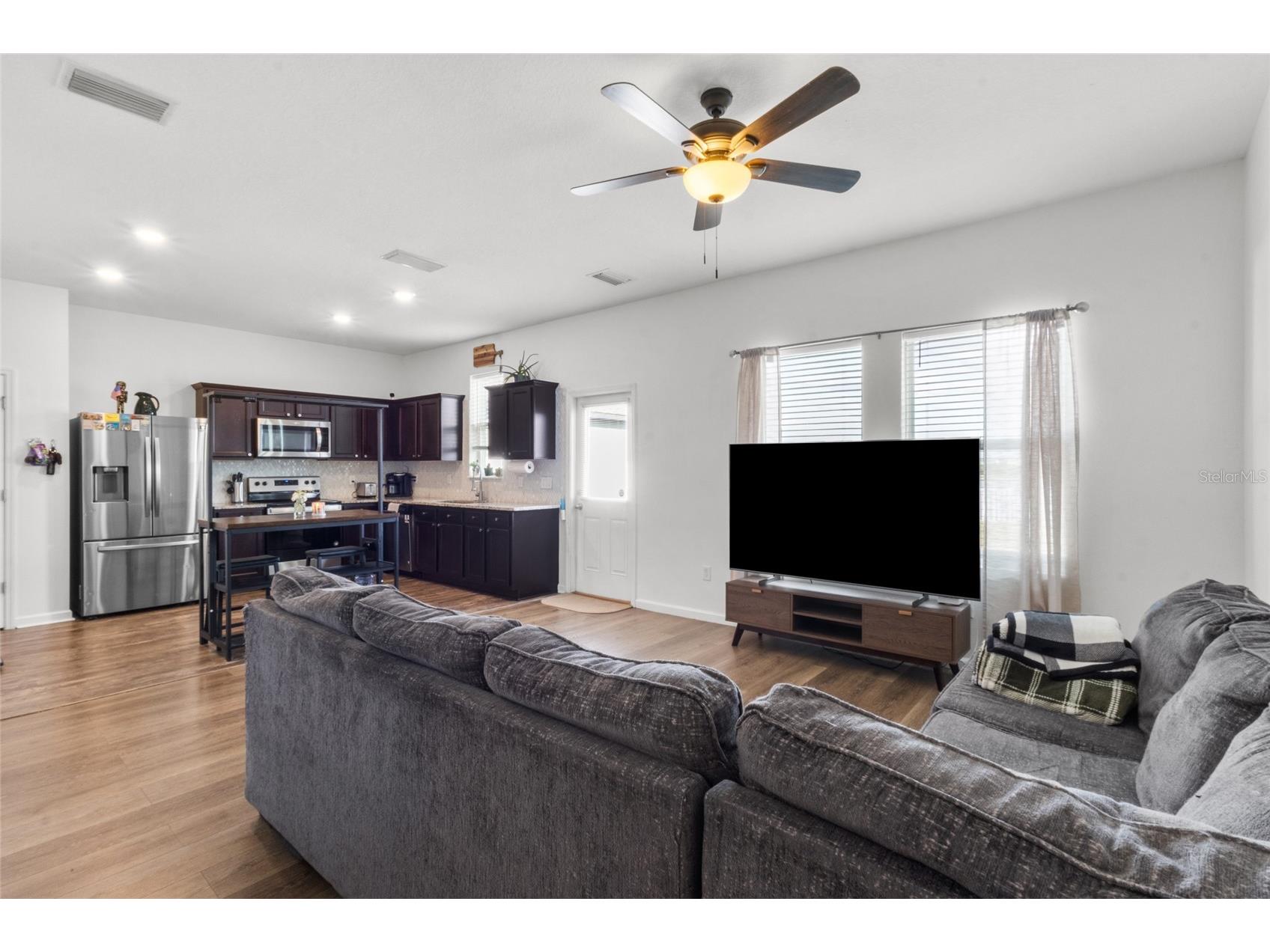 831 Sunlit Coral Street Ruskin FL 33570 TB8507512 image5