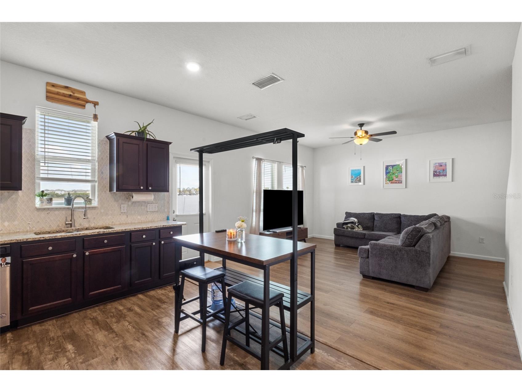 831 Sunlit Coral Street Ruskin FL 33570 TB8507512 image8