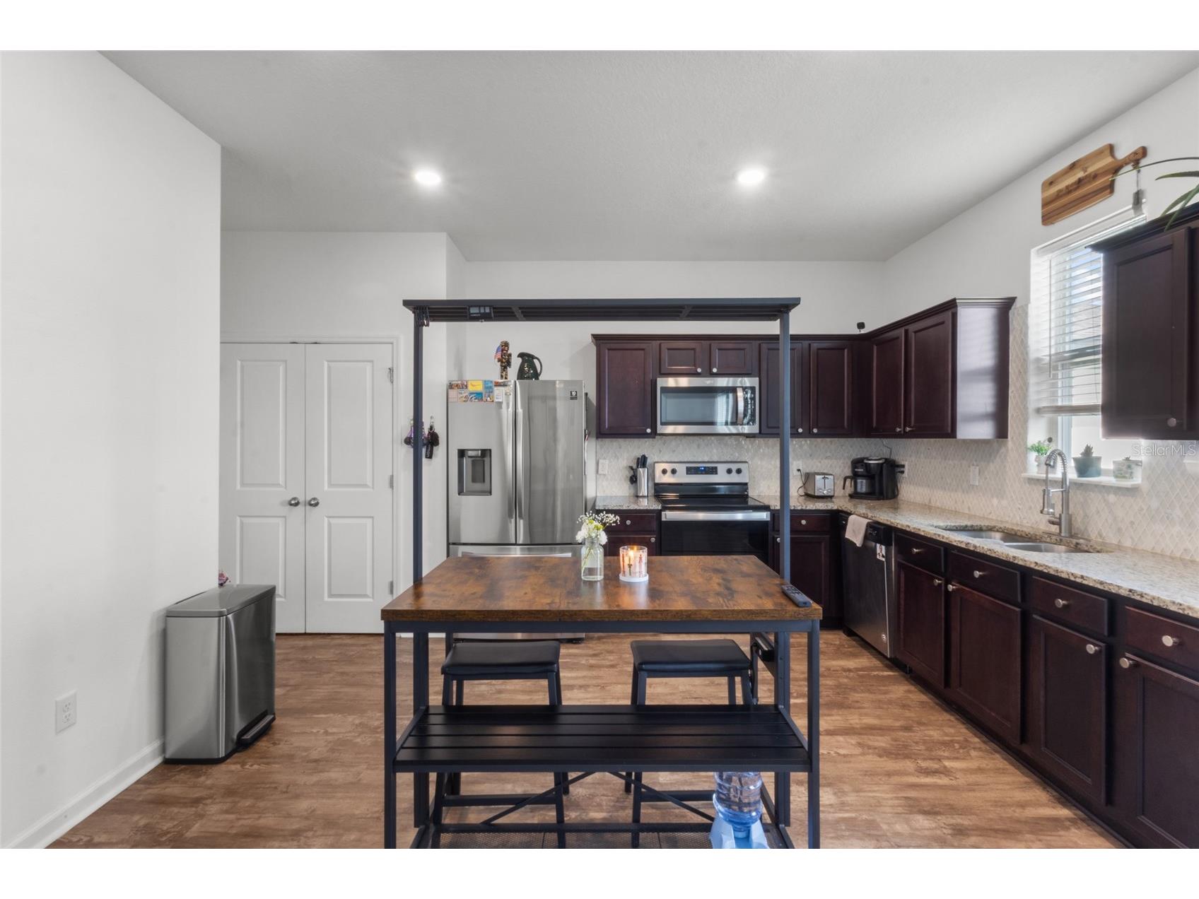831 Sunlit Coral Street Ruskin FL 33570 TB8507512 image9