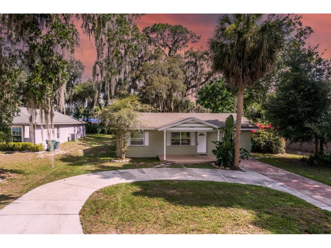 831 W Woodward Avenue Eustis FL 32726 - LAKE EUSTIS G5066825 image1