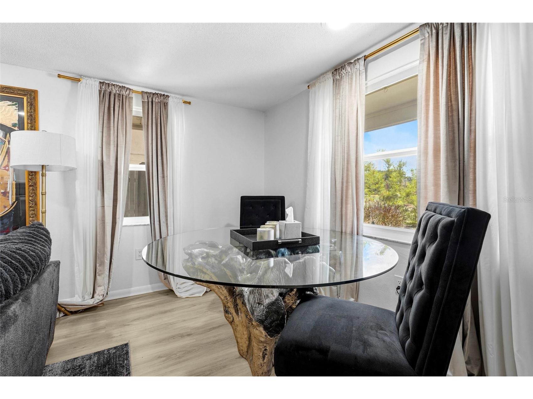 831 Winter Garden Drive Sarasota FL 34243 A4693534 image35