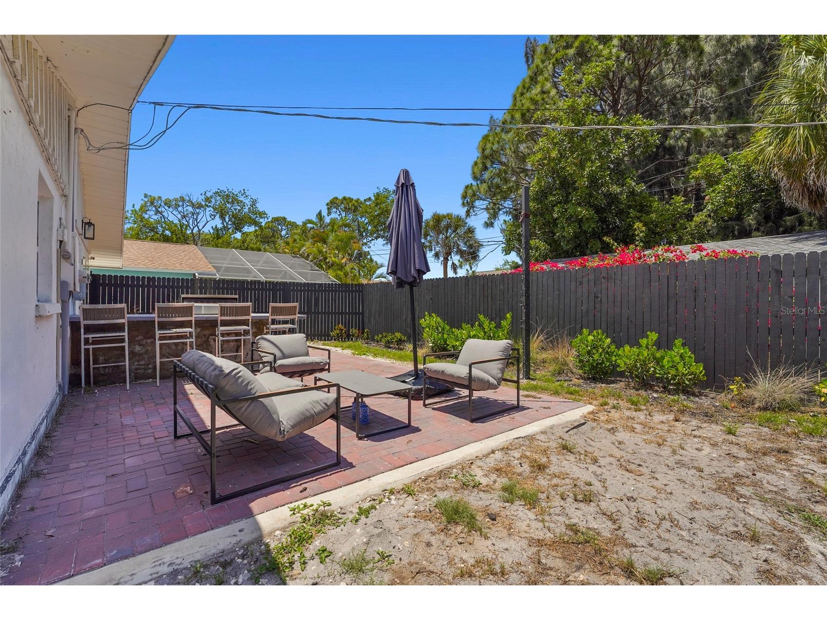 831 Winter Garden Drive Sarasota FL 34243 A4693534 image47