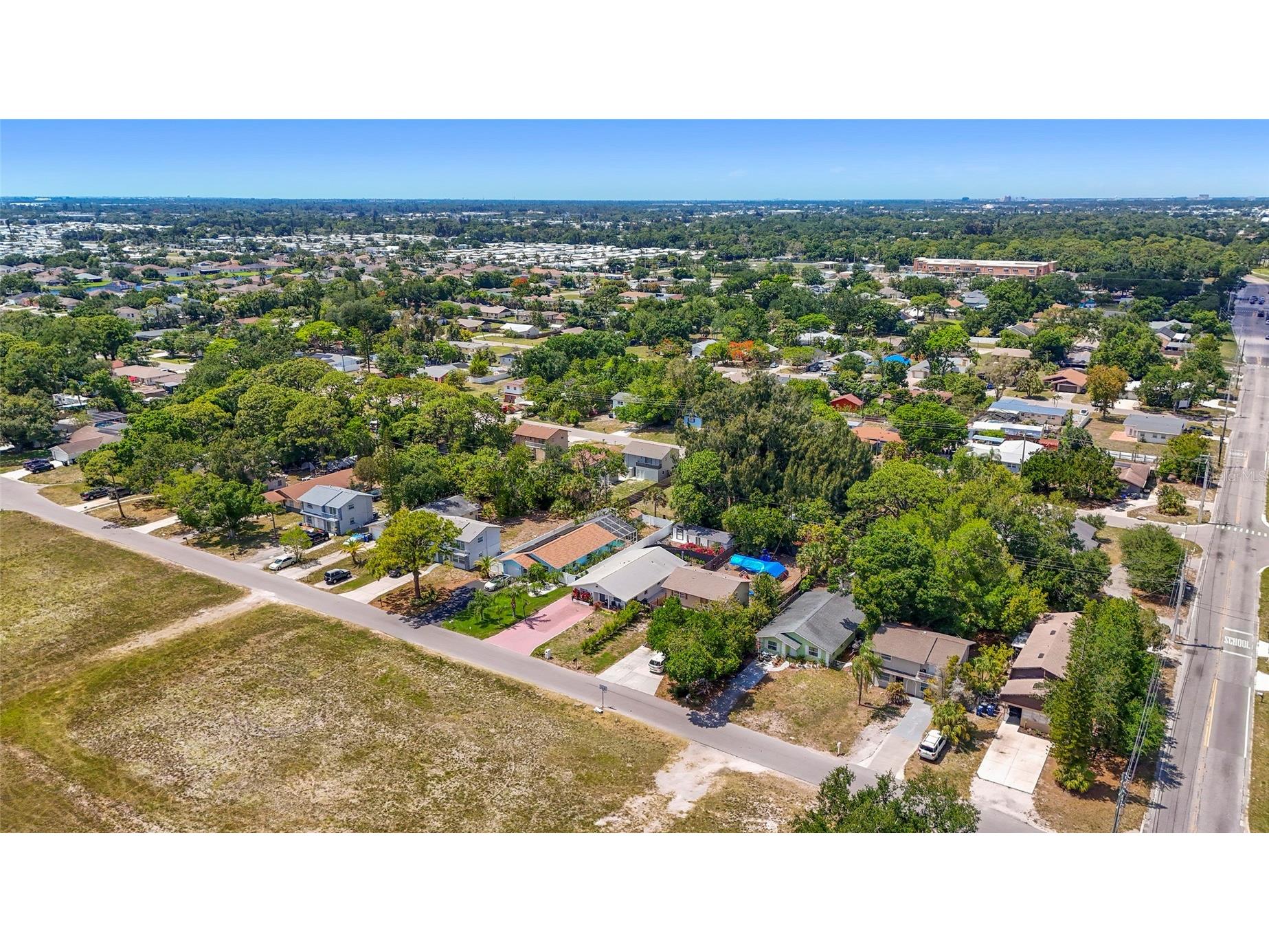831 Winter Garden Drive Sarasota FL 34243 A4693534 image58
