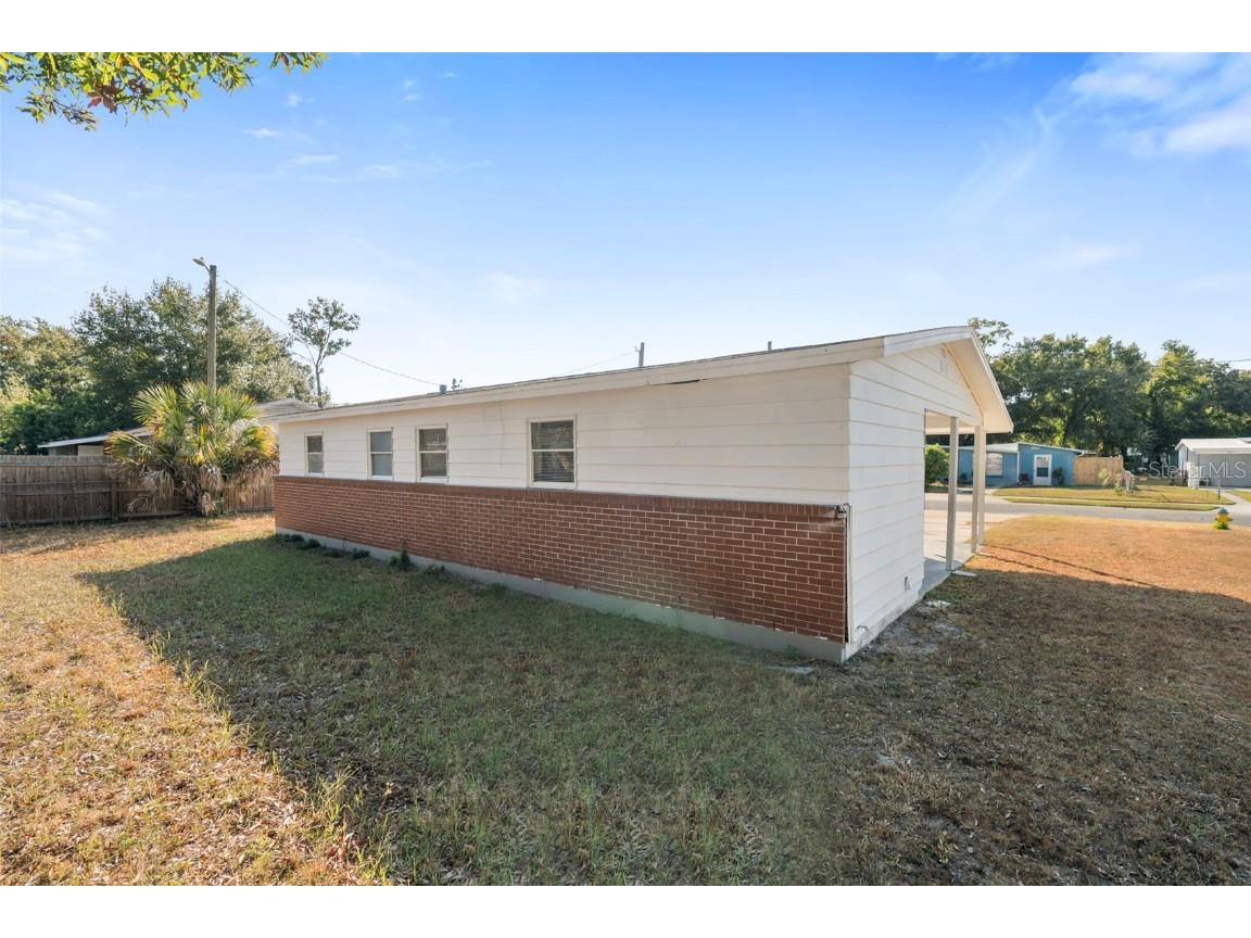 8310 Croton Avenue Tampa FL 33619 TB8448271 image27