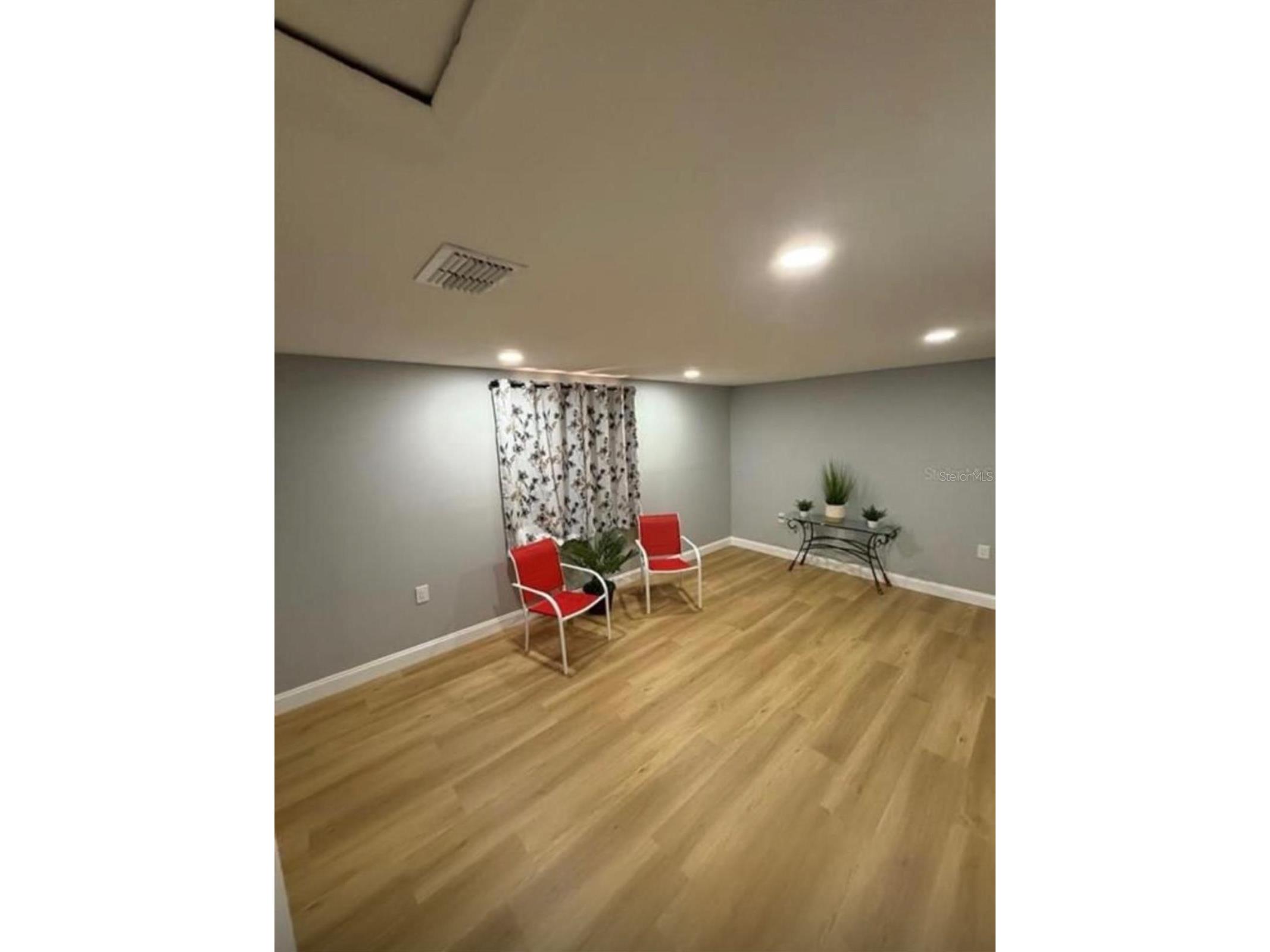8310 Pat Boulevard Tampa FL 33615 TB8489288 image11