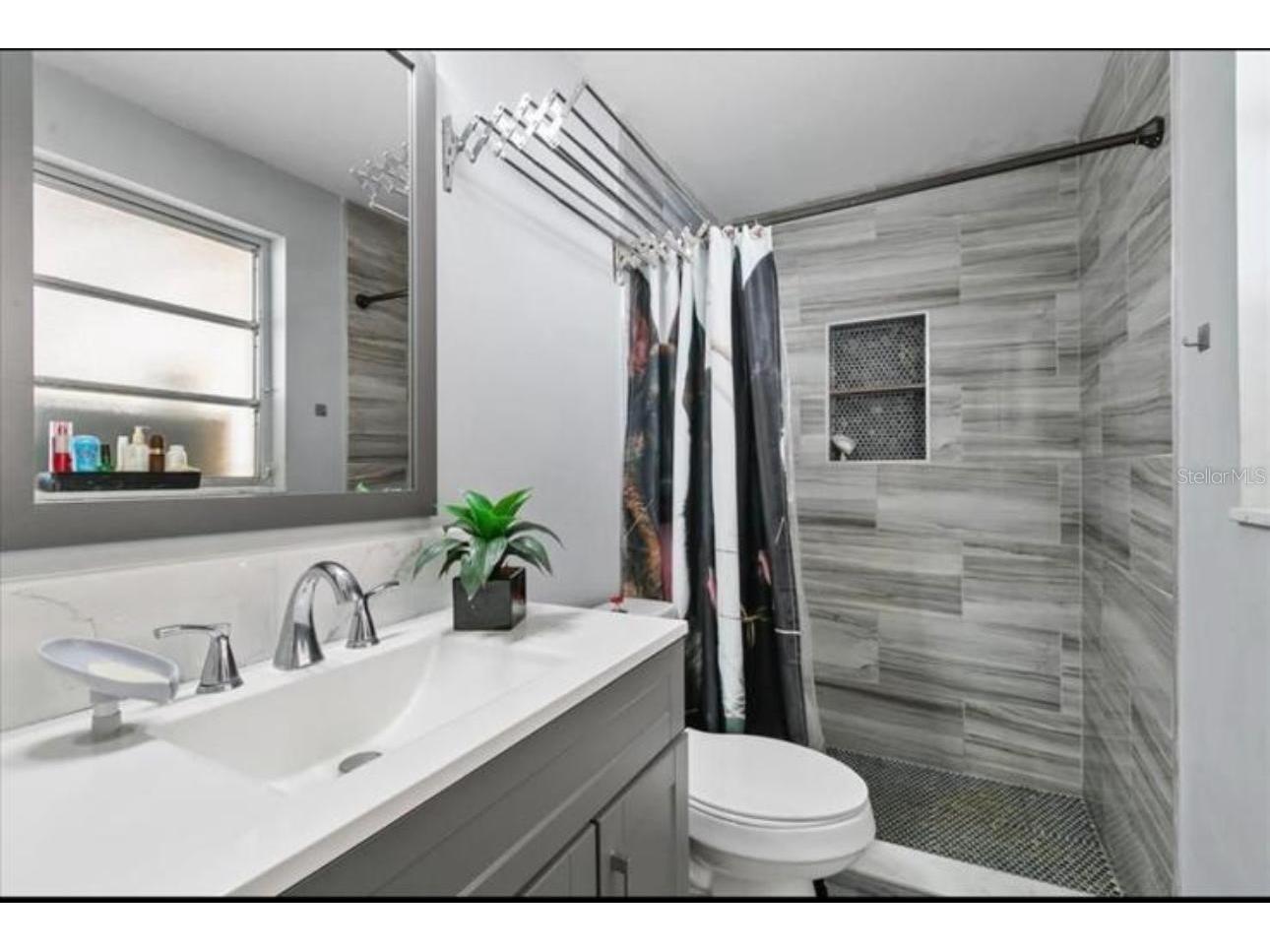 8310 Pat Boulevard Tampa FL 33615 TB8489288 image9