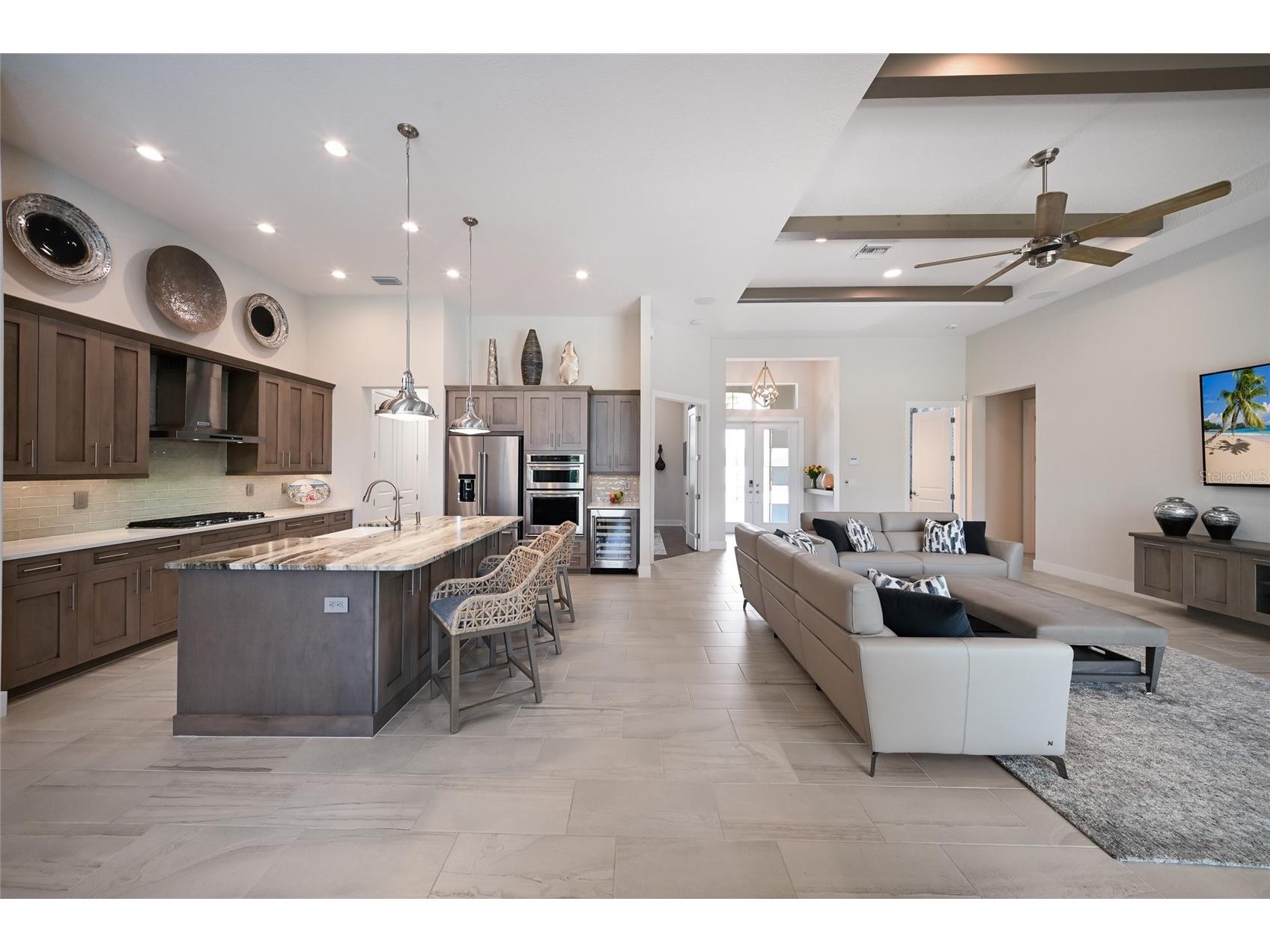 8310 Redonda Loop Lakewood Ranch FL 34202 A4694174 image19