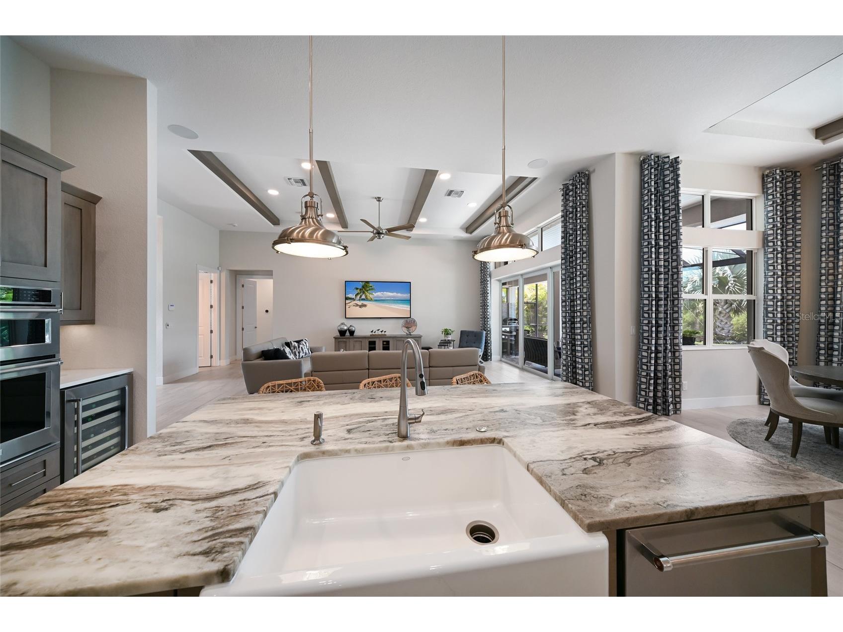 8310 Redonda Loop Lakewood Ranch FL 34202 A4694174 image25