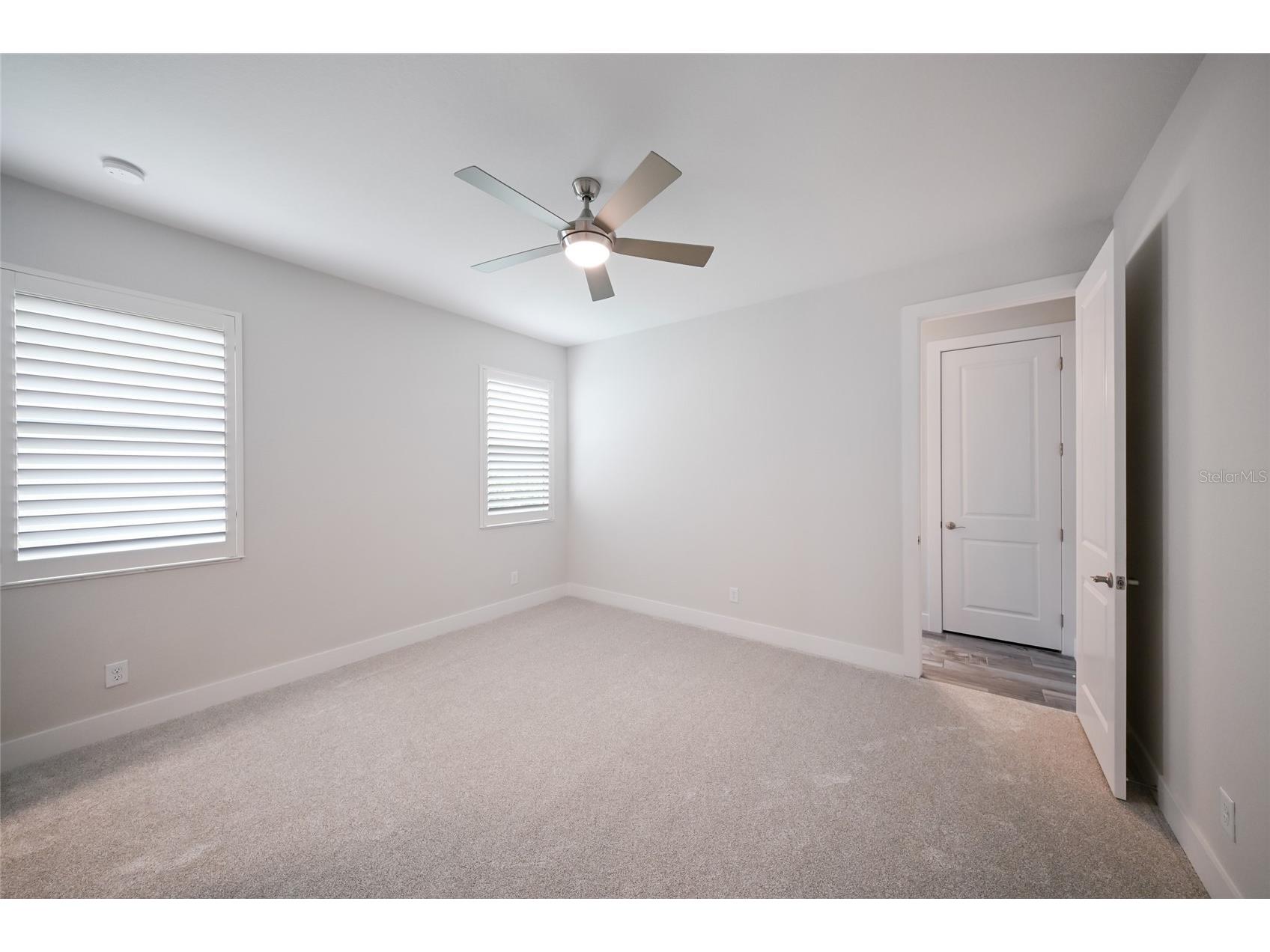 8310 Redonda Loop Lakewood Ranch FL 34202 A4694174 image37