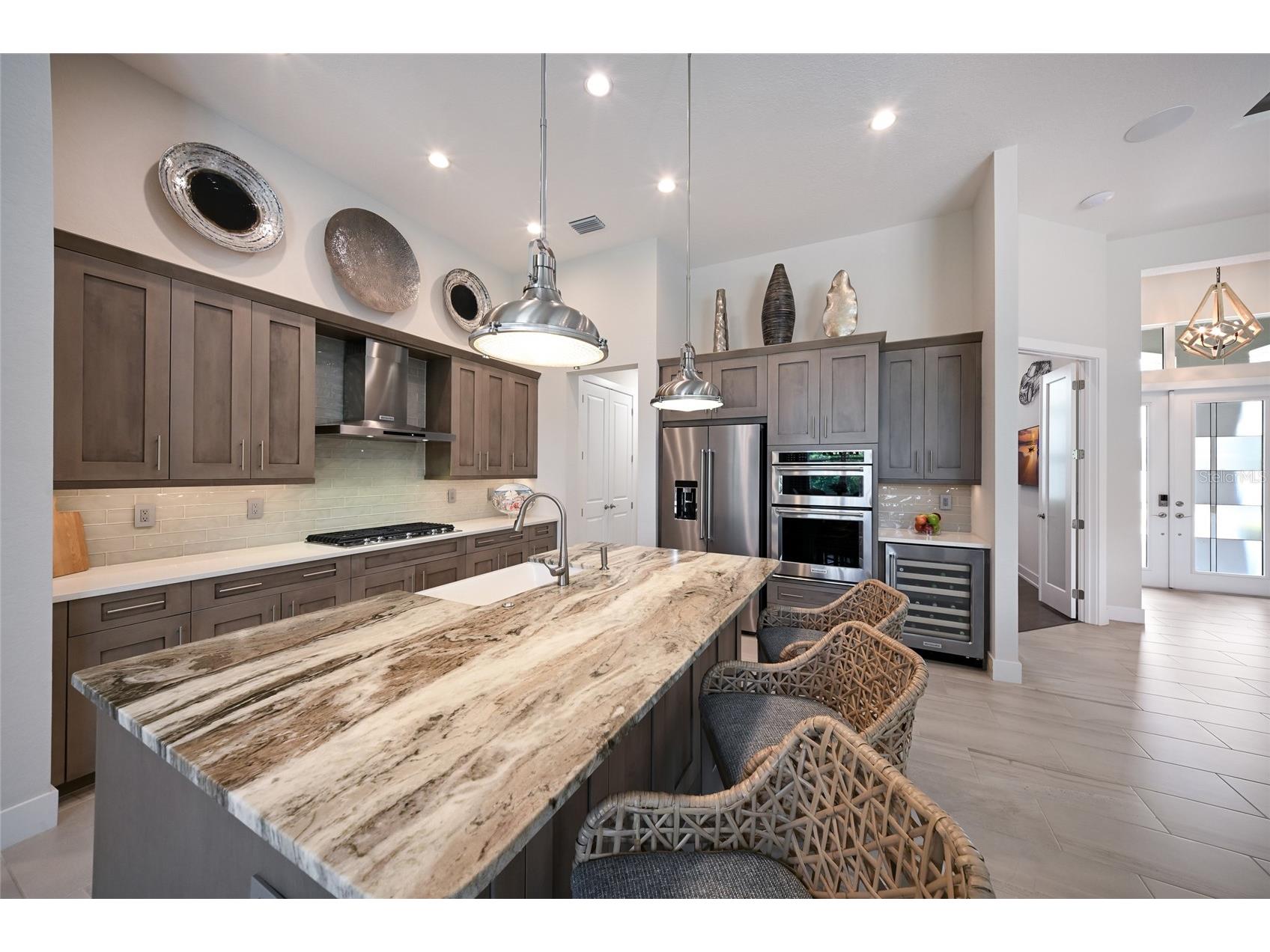 8310 Redonda Loop Lakewood Ranch FL 34202 A4694174 image5