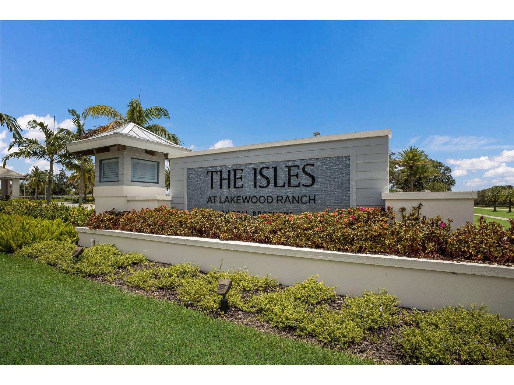 8310 Redonda Loop Lakewood Ranch FL 34202 A4694174 image52