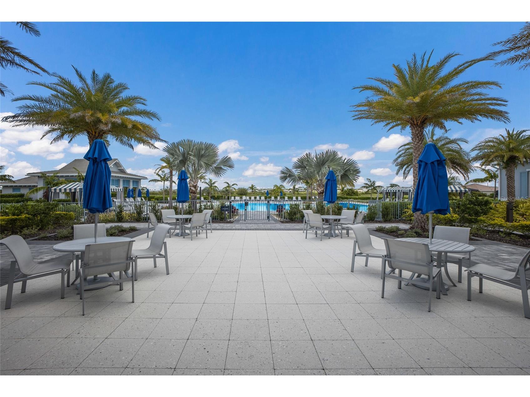 8310 Redonda Loop Lakewood Ranch FL 34202 A4694174 image53