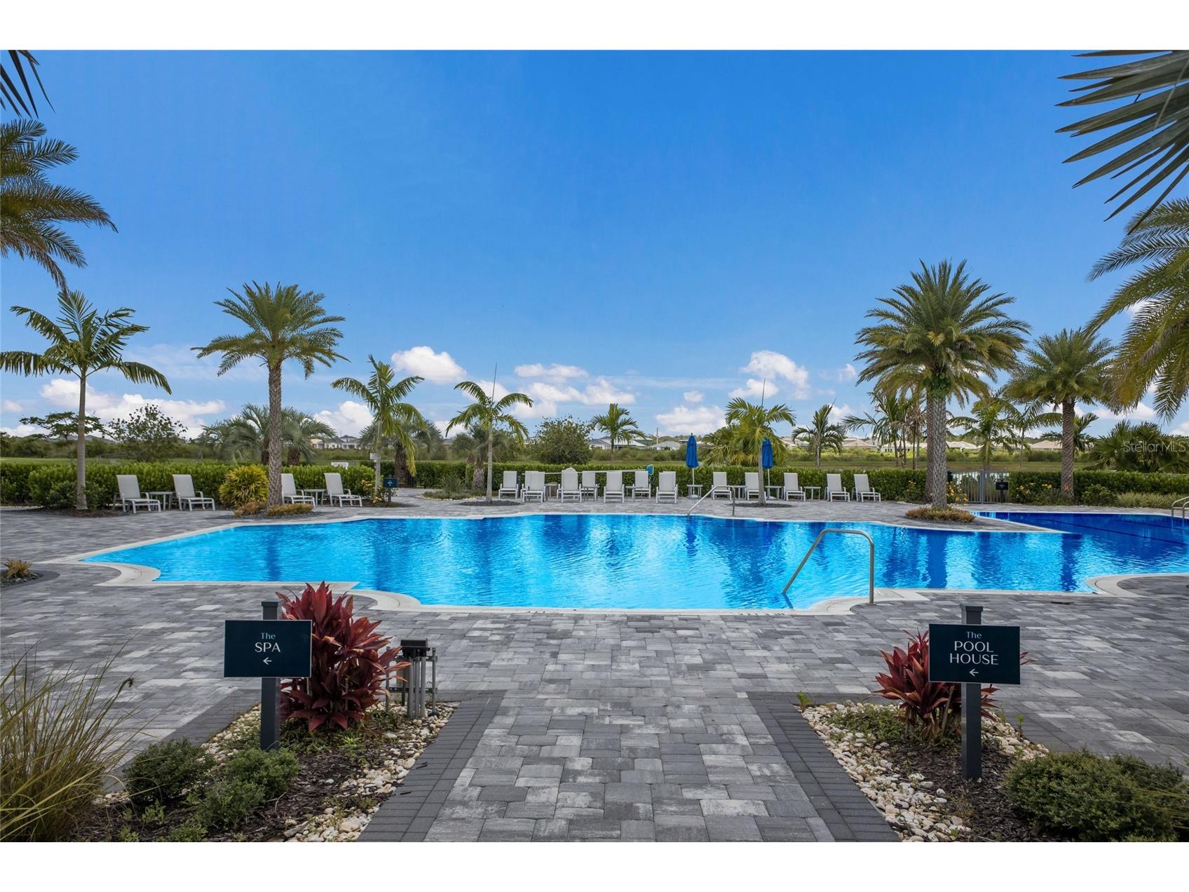 8310 Redonda Loop Lakewood Ranch FL 34202 A4694174 image66