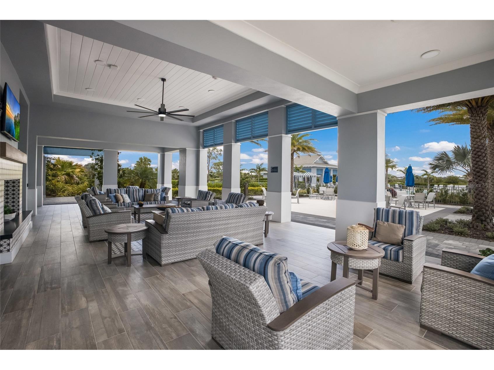 8310 Redonda Loop Lakewood Ranch FL 34202 A4694174 image69
