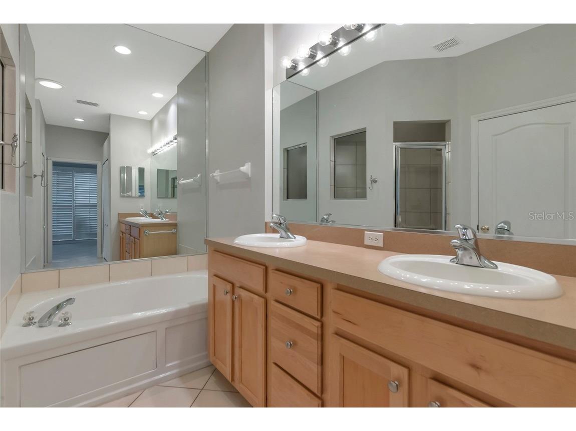 8310 Tartan Fields Circle Lakewood Ranch FL 34202 A4642076 image17