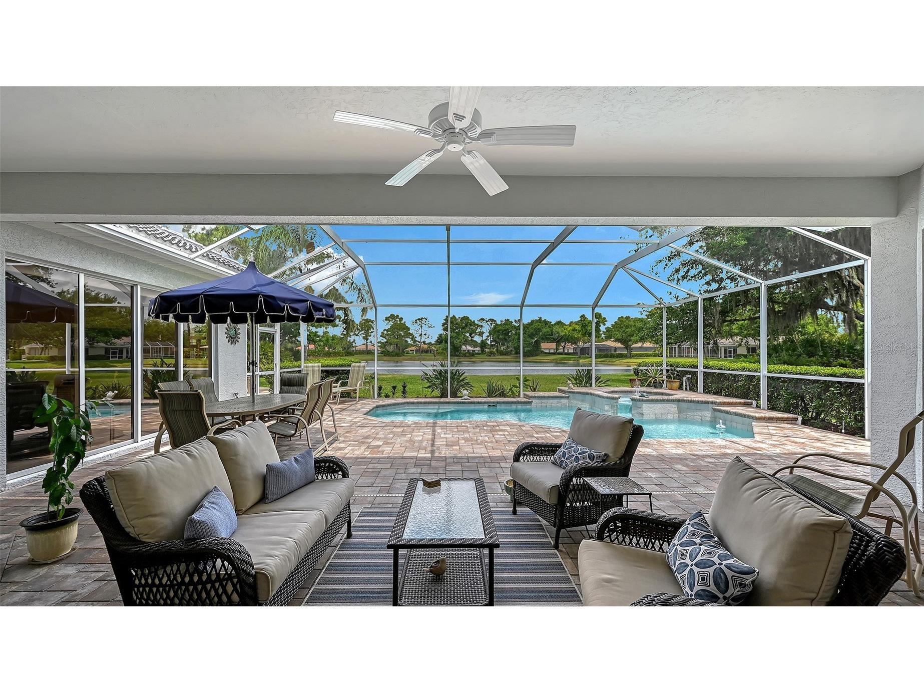 8311 Flagstaff Way Sarasota FL 34241 A4689674 image3