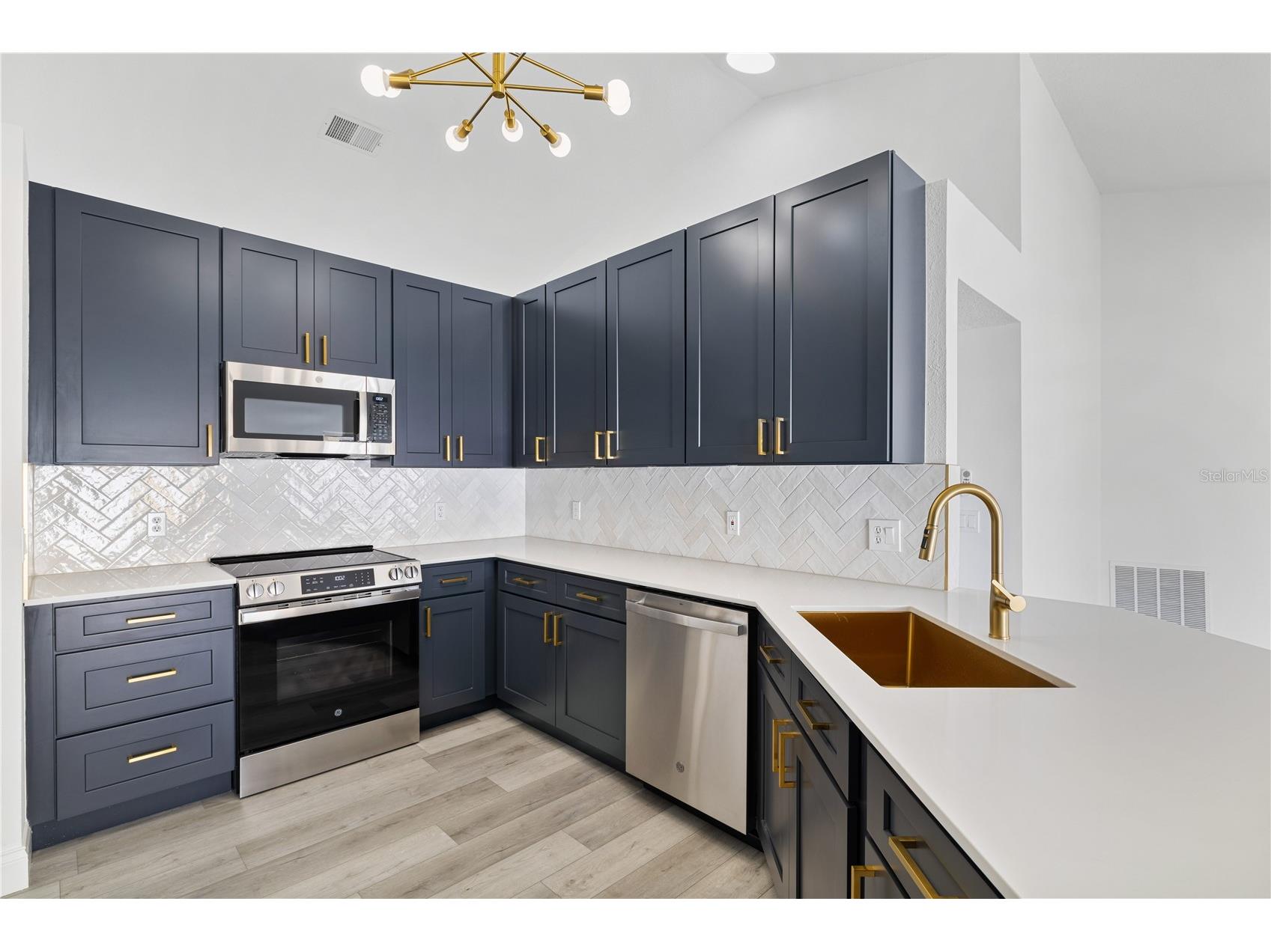 8312 Fort Clinch Avenue Orlando FL 32822 O6396547 image17