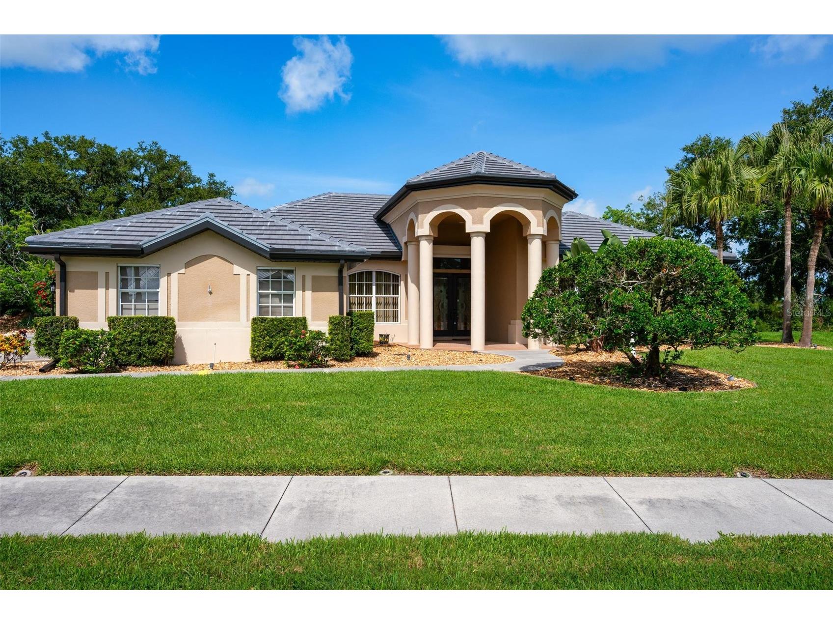 8312 Misty Lake Circle Sarasota FL 34241 A4655373 image3