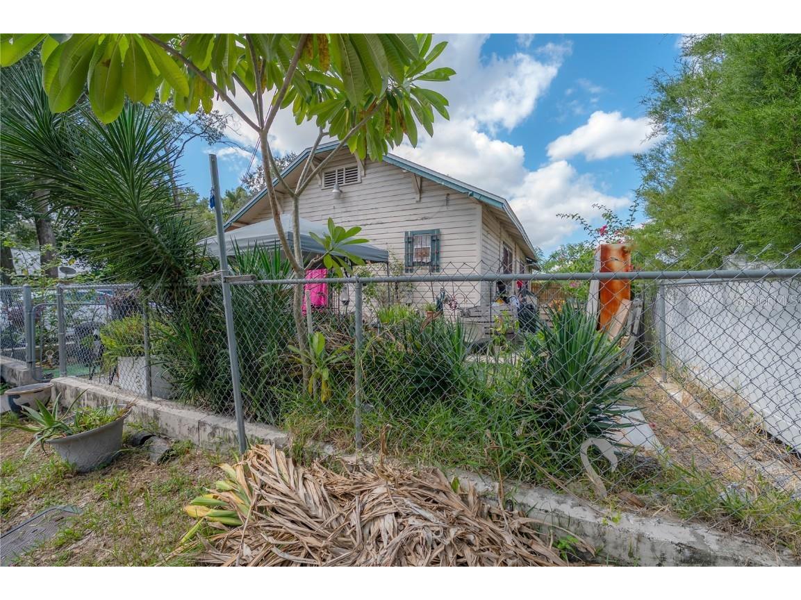 8312 N 11th Street Tampa FL 33604 TB8436897 image2
