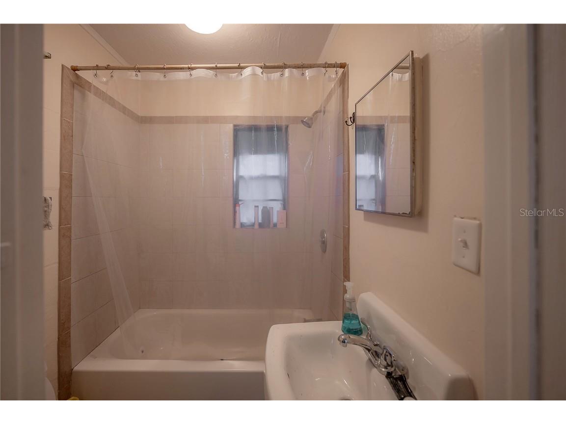 8312 N 11th Street Tampa FL 33604 TB8436897 image26