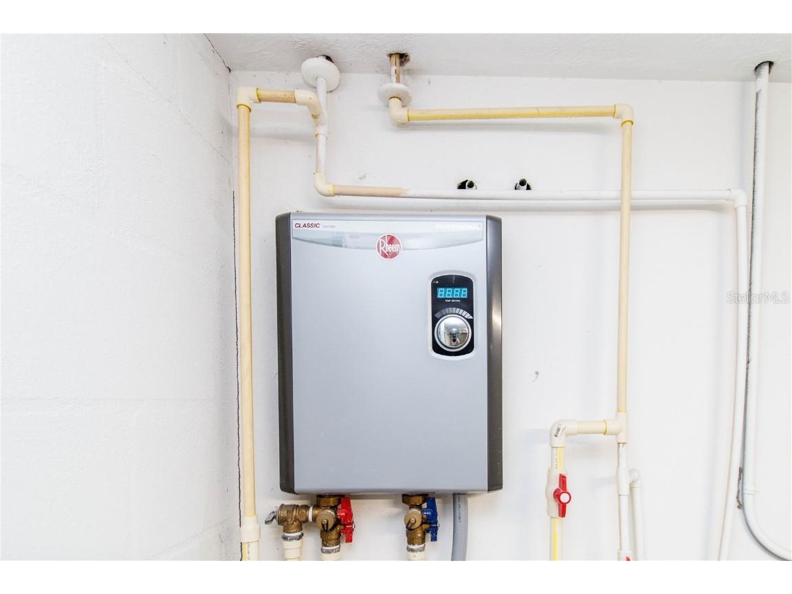 8313 Gulf Way Hudson FL 34667 W7877716 image24