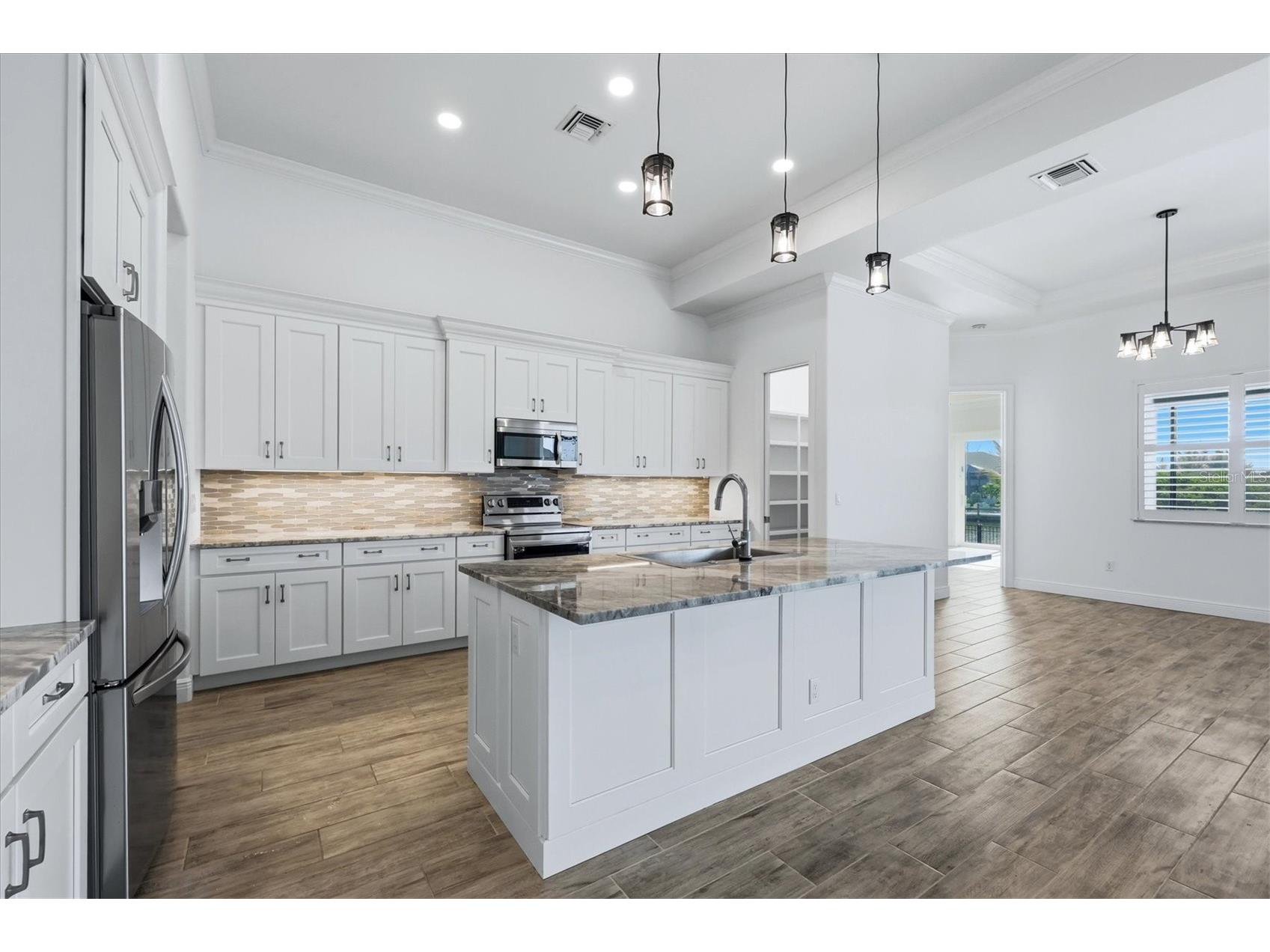 8314 Tracy Circle Port Charlotte FL 33981 - TRACY WATERWAY C7526089 image16