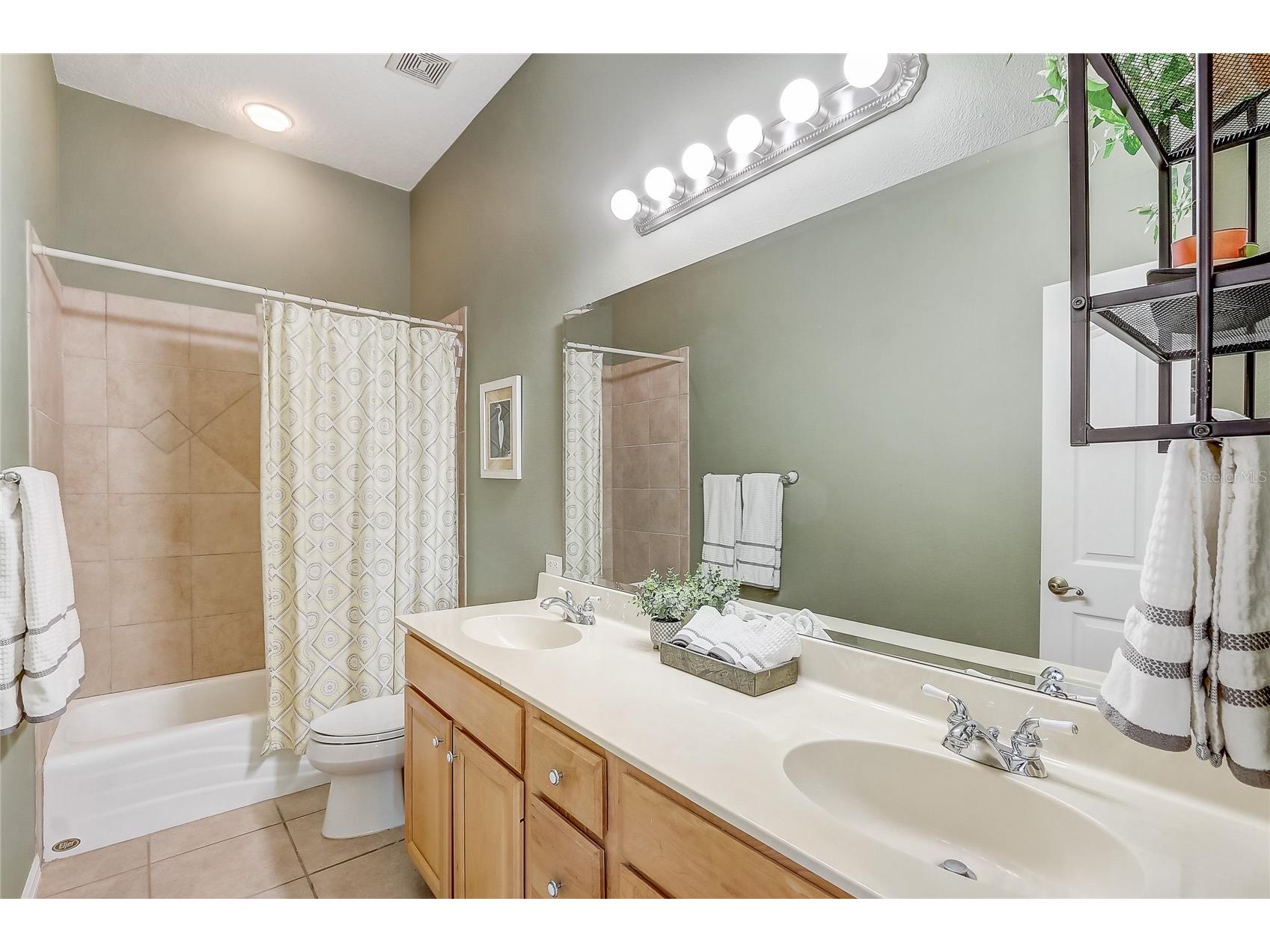 8314 Vintage Drive Orlando FL 32835 O6401681 image26