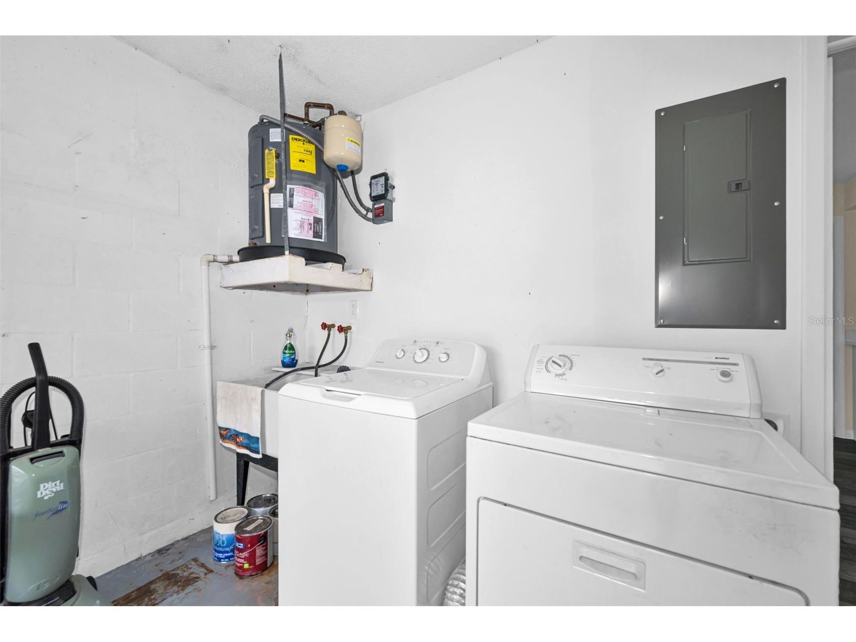 8315 Burgundy Drive N #8315 Pinellas Park FL 33781 TB8475413 image25