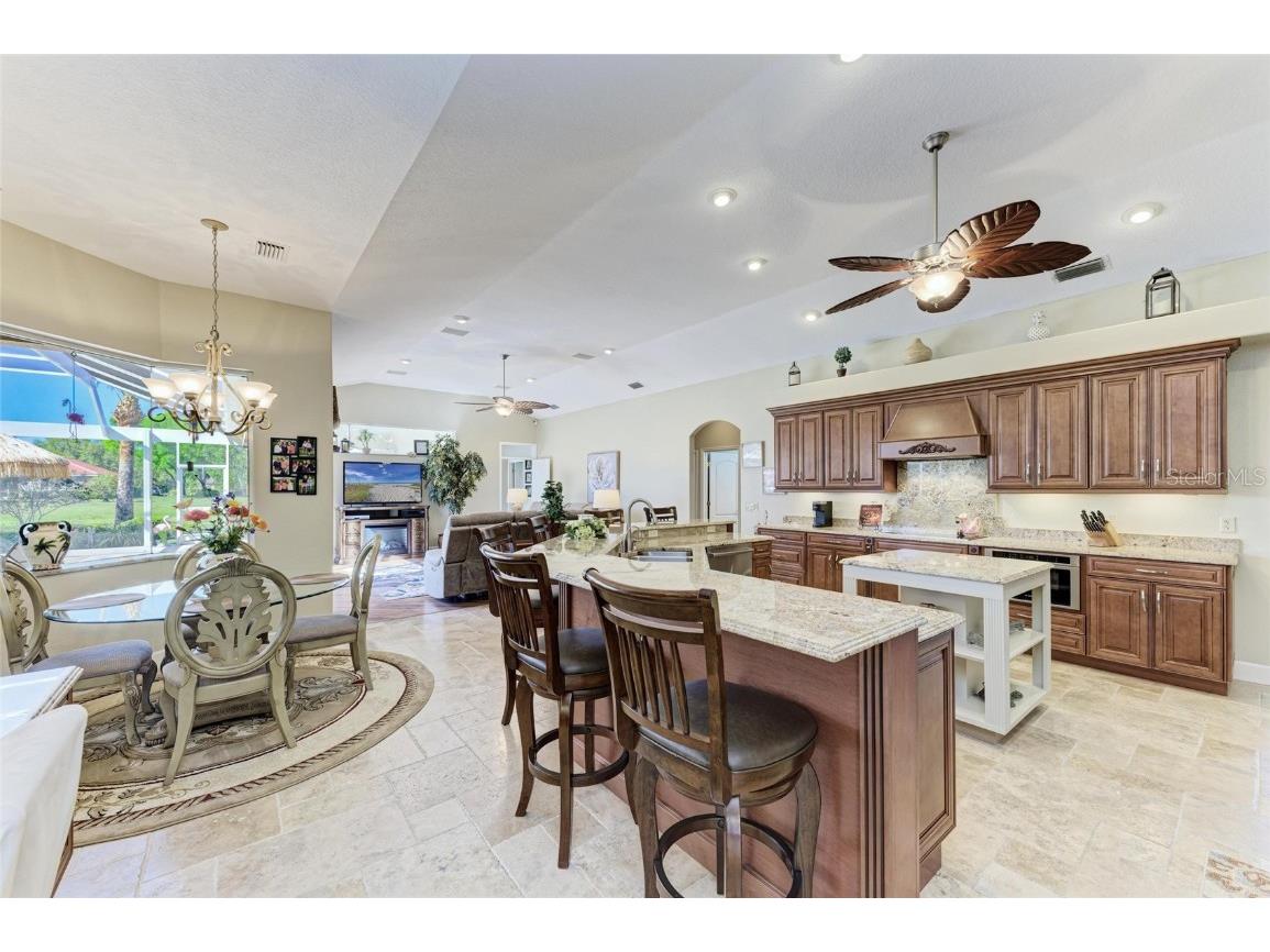 8315 Eagle Crossing Sarasota FL 34241 A4657094 image20