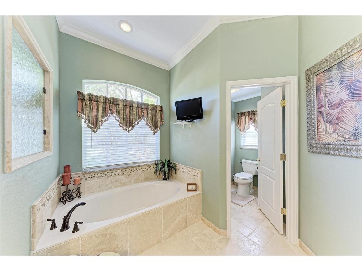 8315 Eagle Crossing Sarasota FL 34241 A4657094 image36