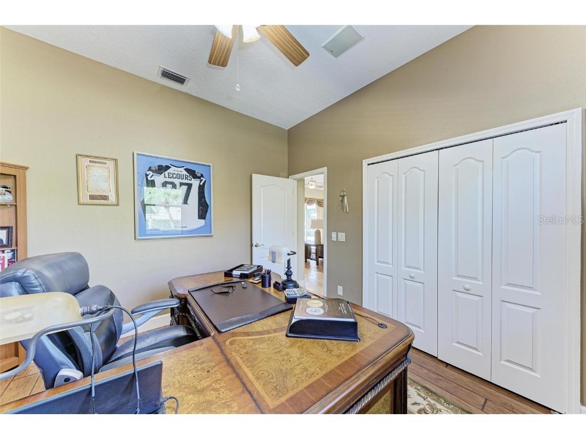 8315 Eagle Crossing Sarasota FL 34241 A4657094 image37