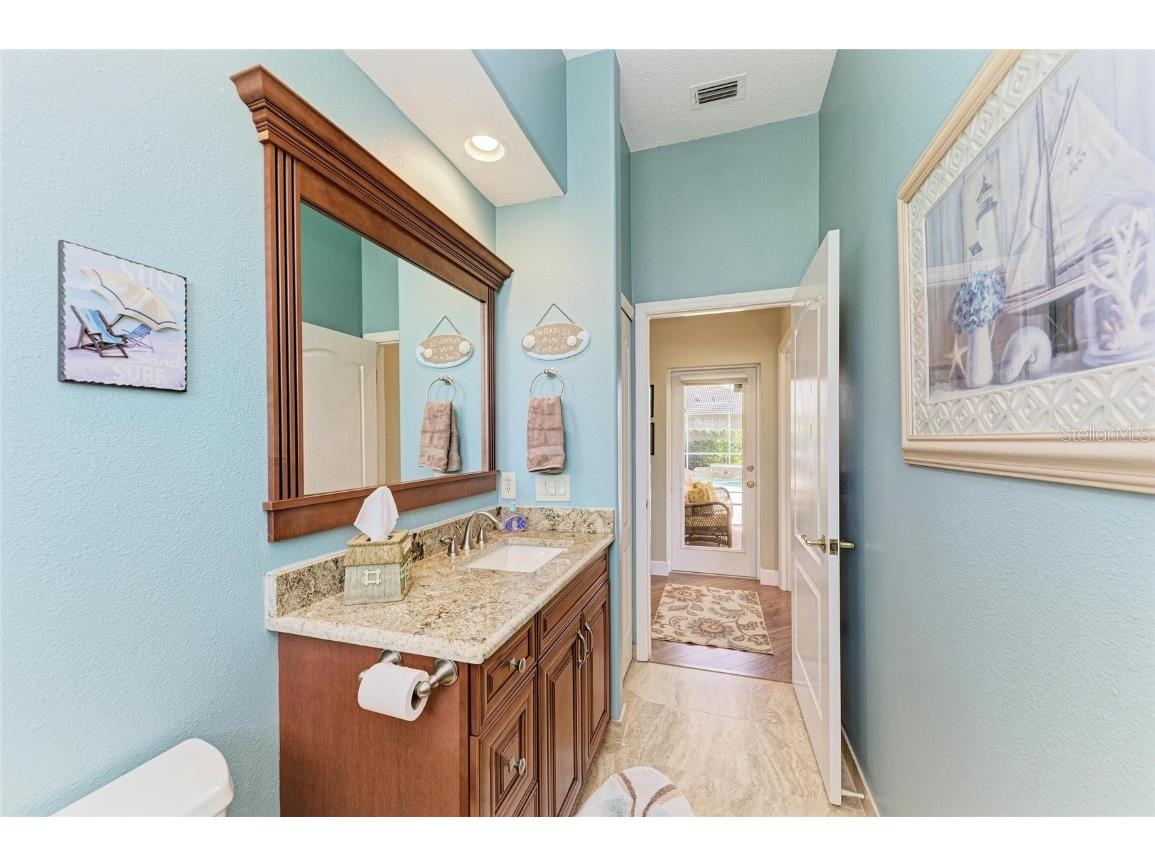 8315 Eagle Crossing Sarasota FL 34241 A4657094 image46