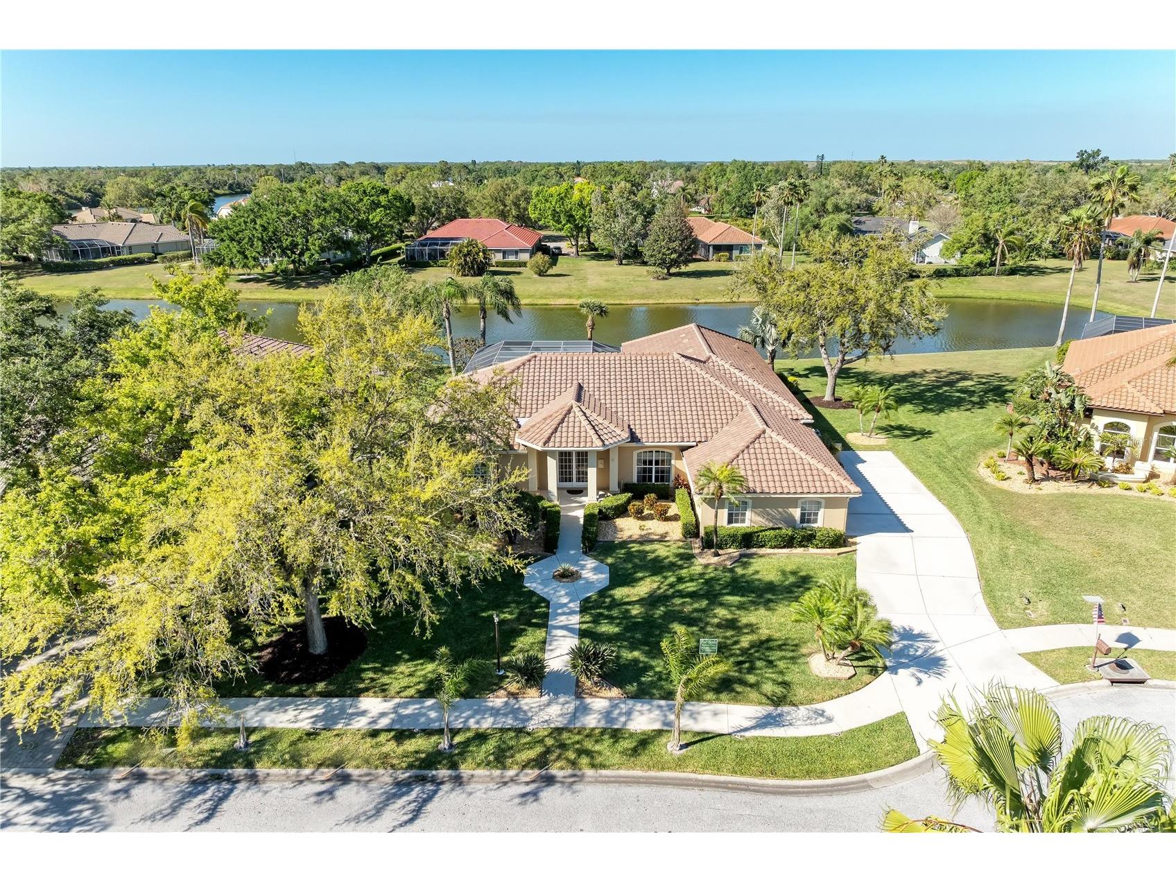 8315 Eagle Crossing Sarasota FL 34241 TB8483639 image1