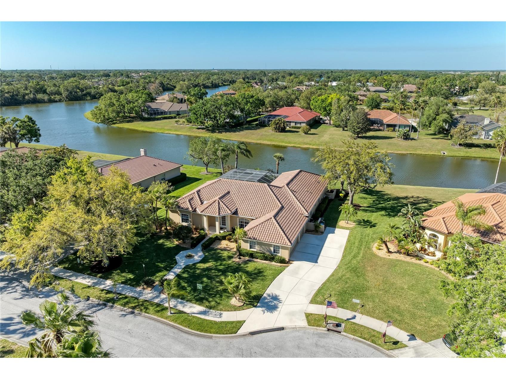 8315 Eagle Crossing Sarasota FL 34241 TB8483639 image2