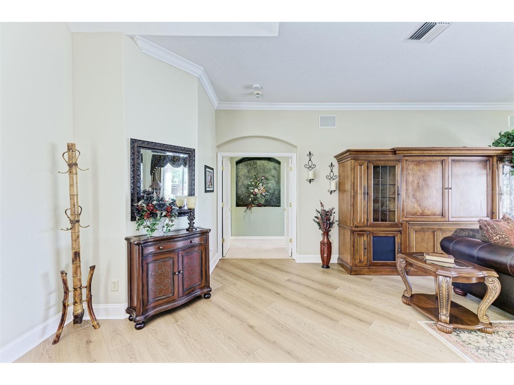8315 Eagle Crossing Sarasota FL 34241 TB8483639 image32