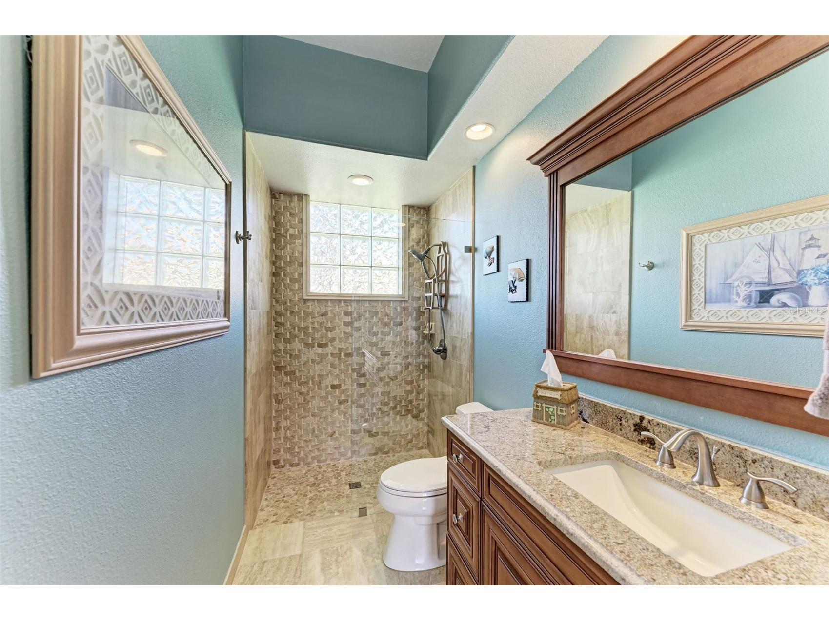 8315 Eagle Crossing Sarasota FL 34241 TB8483639 image45